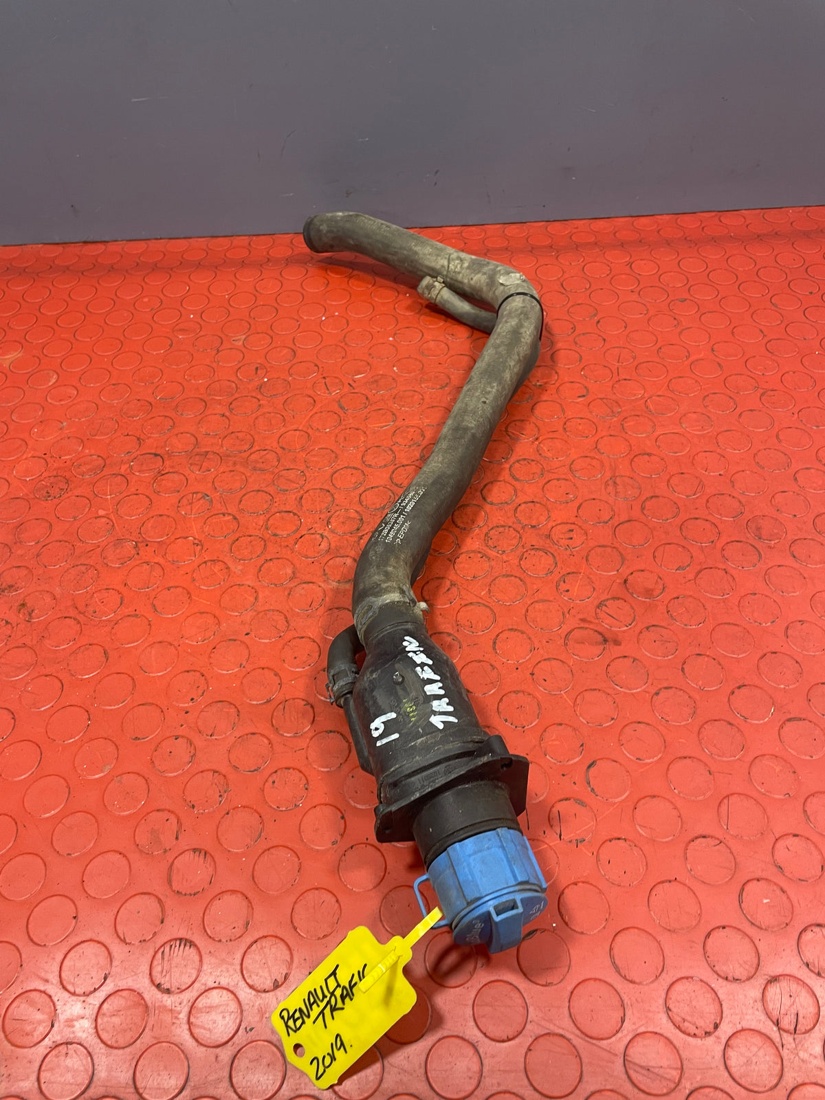 Renault Trafic/Vauxhall Vivaro ADBLUE TANK FILLER PIPE 2015-2019 MK3 1.6 P/N 93458613 - 1