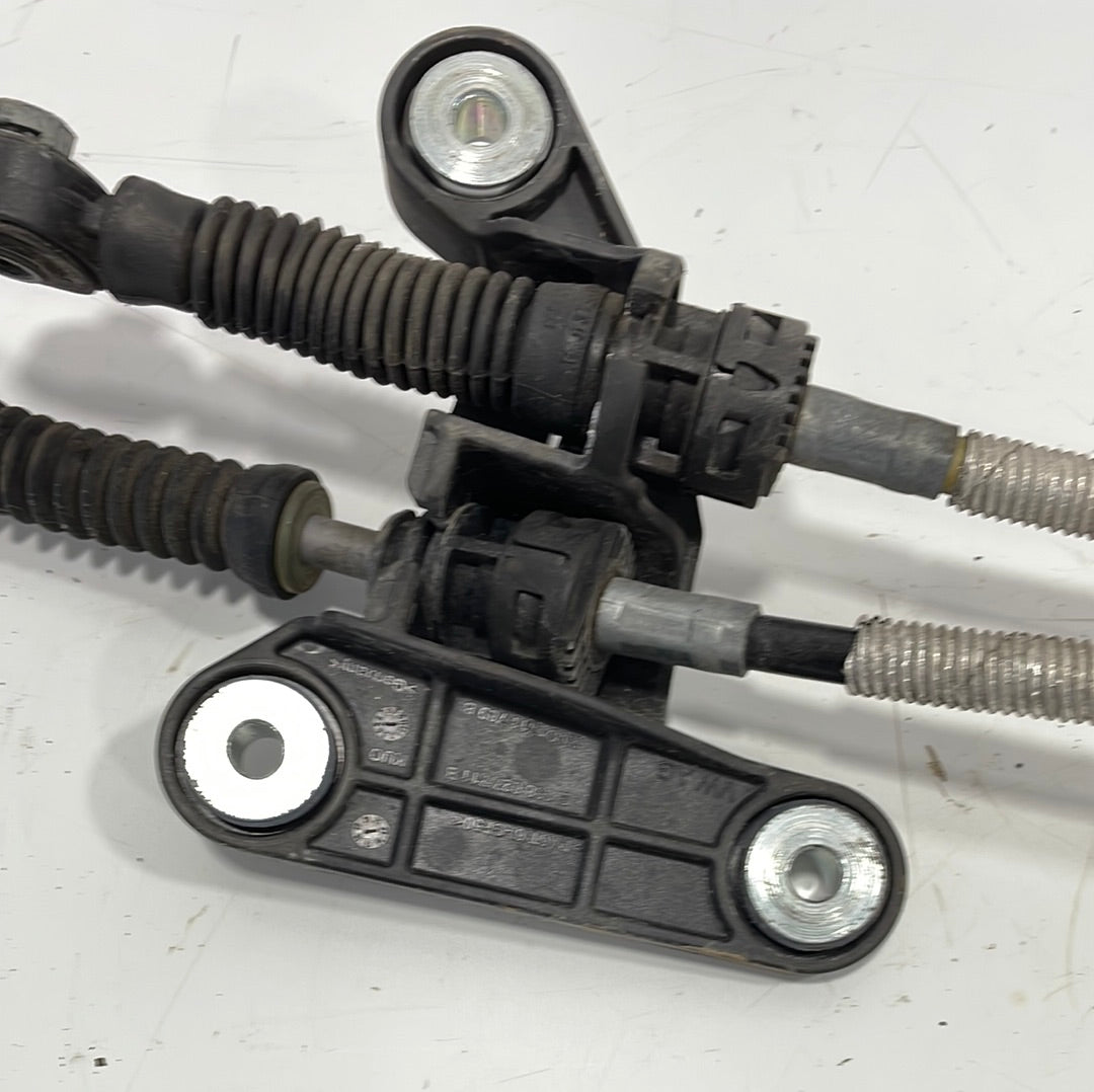 Volkswagen Crafter 2.0 FWD 6-Speed GEAR CABLES 2021 P/N 7C2711877