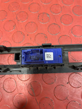 Citroen Berlingo/Peugeot Partner REAR CENTRAL LOCKING SWITCH AND PANEL 2019-2024 P/N 9811141877 / 9808825177