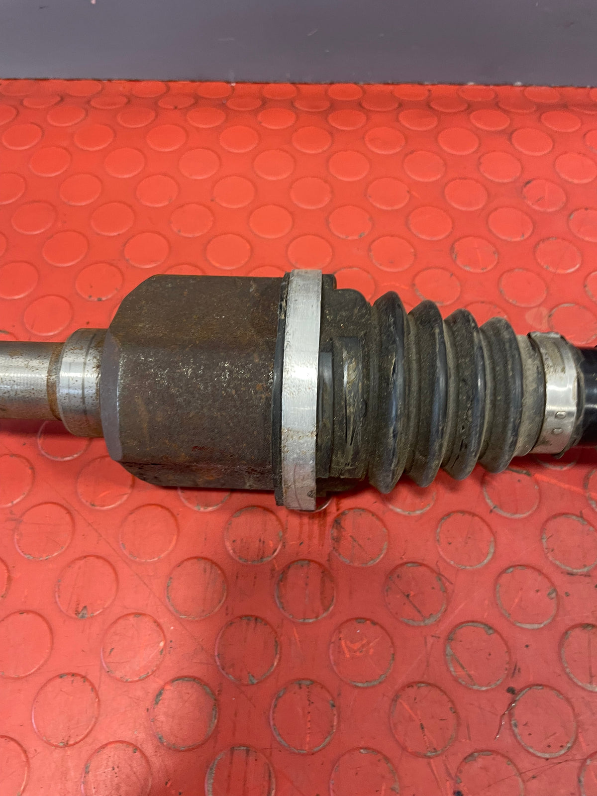 Citroen Dispatch/Peugeot Expert/Vauxhall Vivaro/Toyota Proace/Fiat Scudo DRIVESHAFT Passenger Side 2016-2024 P/N 9820048180