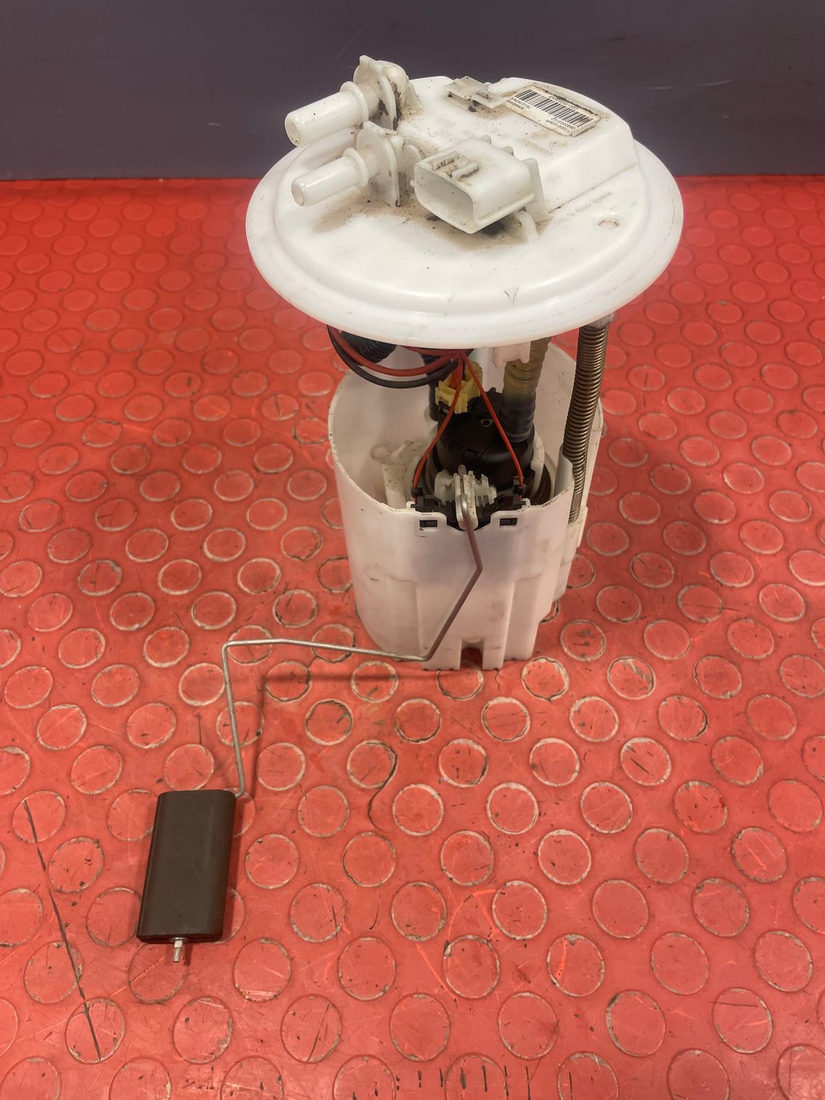 Renault Trafic MK3/Vauxhall Vivaro B/Nissan NV300 FUEL SENDER UNIT/FUEL PUMP 1.6 2014-2025 P/N 172021036R