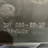 Mercedes Sprinter PASSANGER SIDE HEADLIGHT ASSEMBLY 2009 (DAMAGED BRACKETS,CLOUDED LENS) P/N 24738100