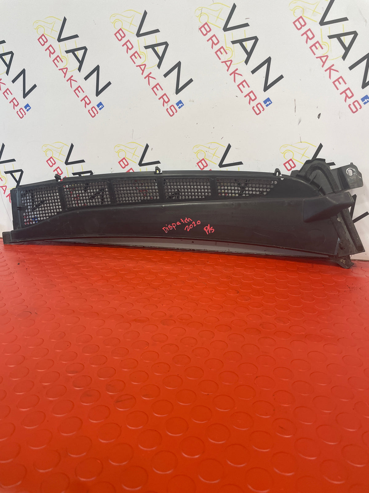 Citroen Dispatch/Peugeot Expert/Vauxhall Vivaro/Toyota Proace/Fiat Scudo WINDSCREEN SCUTTLE PANEL 2016-2025 P/N 9808467277DAG