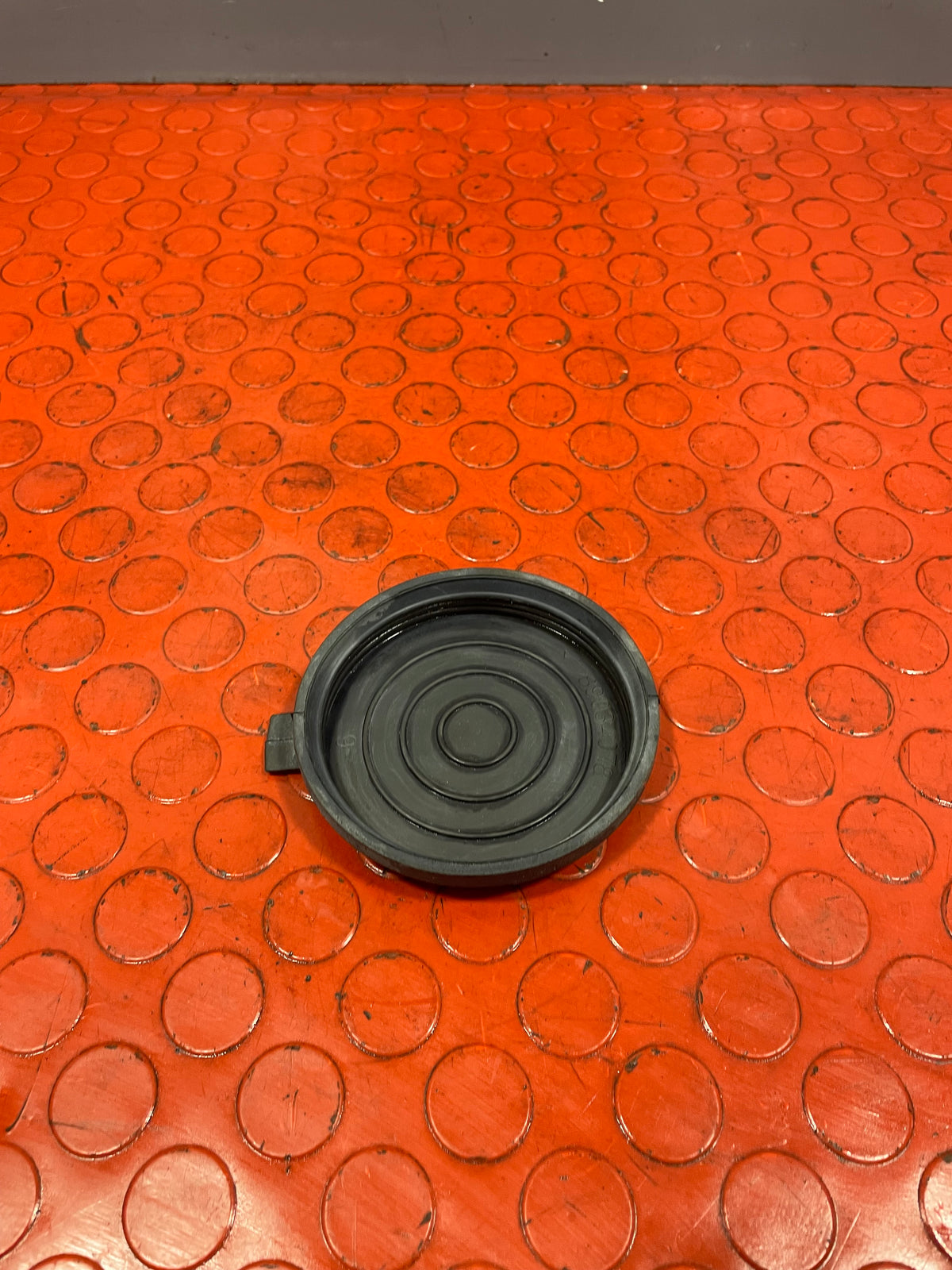 Citroen Berlingo/Peugeot Partner/Vauxhall Combo/Toyota Proace City HEADLIGHT DUST CAP COVER 1.5 2018-2025 P/N 89034078