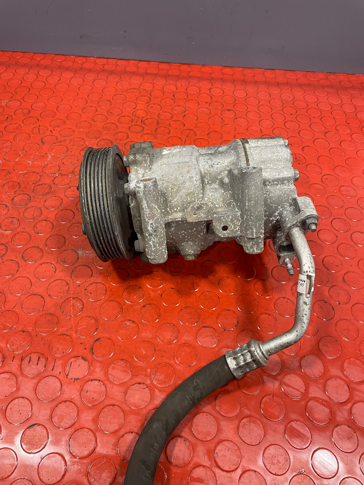 Citroen Berlingo/Peugeot Partner AIR CONDITIONING PUMP W/ HOSE (2Pin) 2011-2018 P/N 9678656080