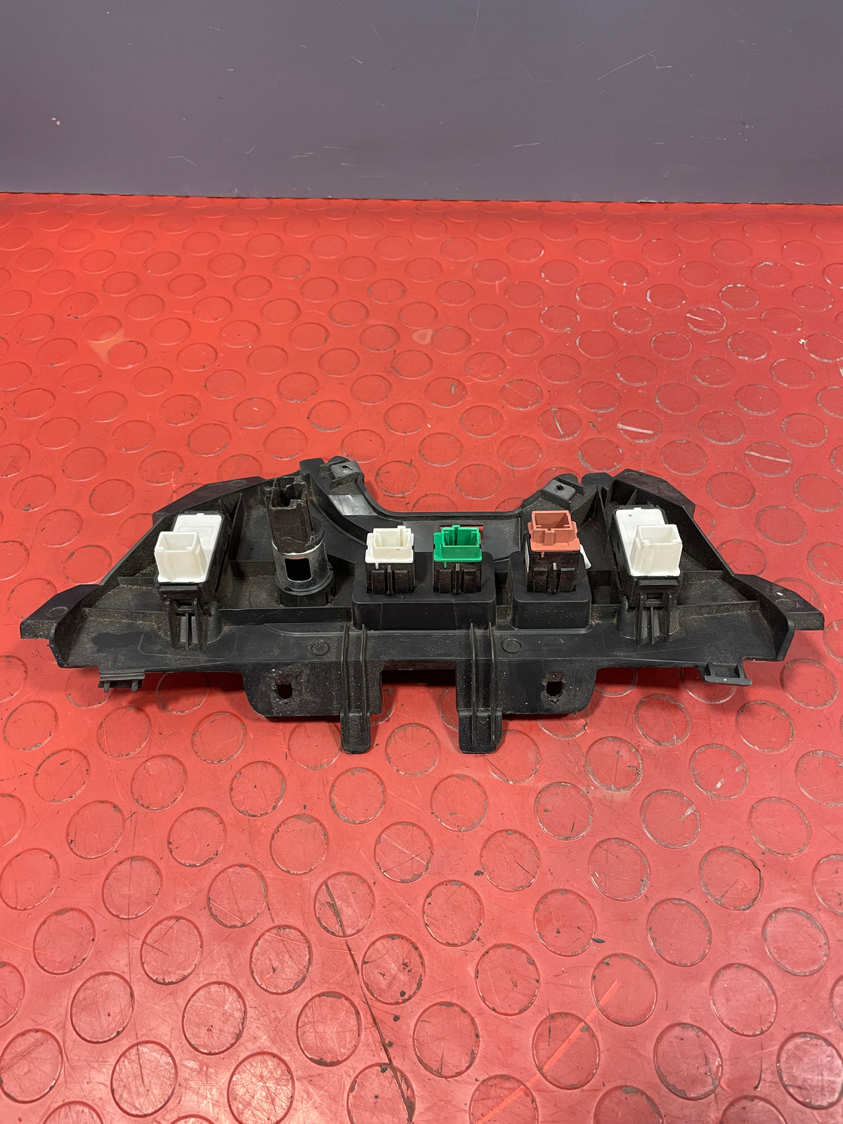 Citroen Berlingo/Peugeot Partner WINDOW SWITCH/LOCKING CONTROL PANEL 2008-2018 P/N 9680932177