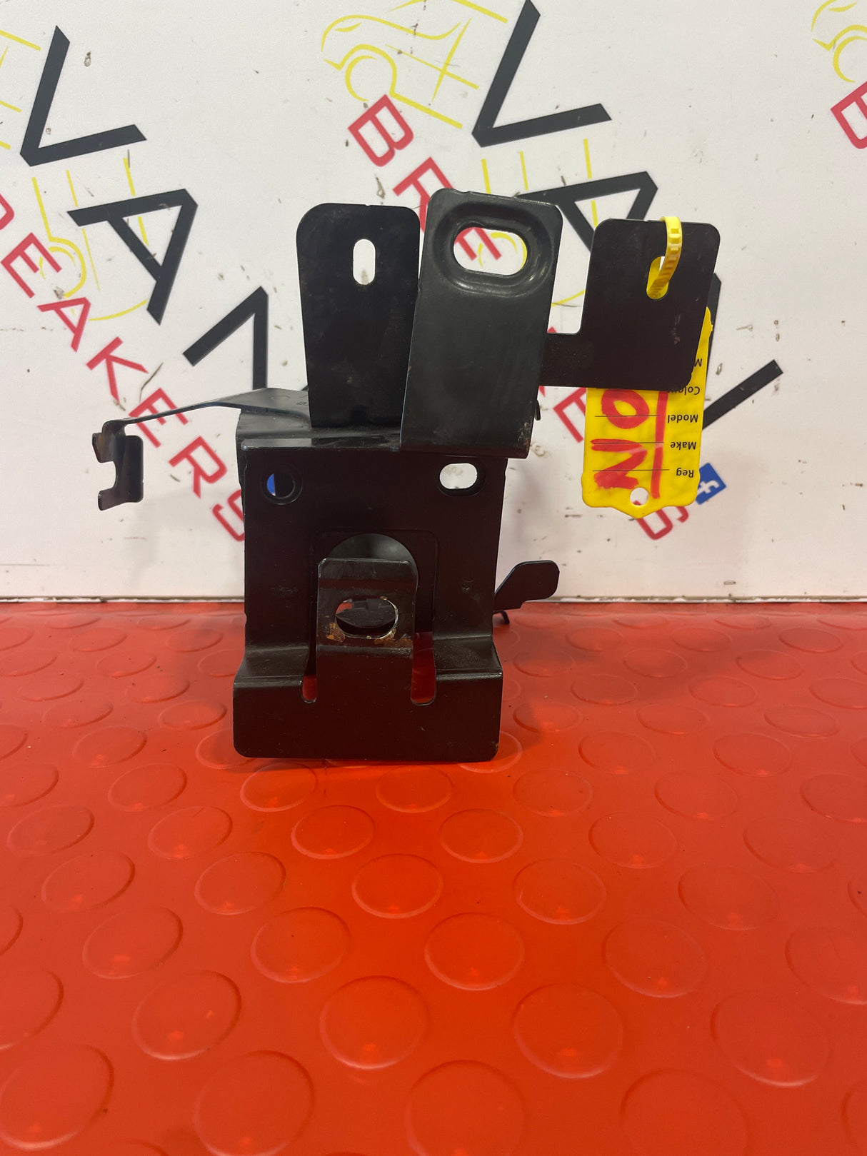 Renault Kangoo/Mercedes Citan FUEL FILTER HOUSING BRACKET 2017  P/N 164195227R