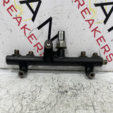 Ford/Citroen/Peugeot INJECTOR RAIL WITH SENSOR 2.0L P/N 9681909680-04