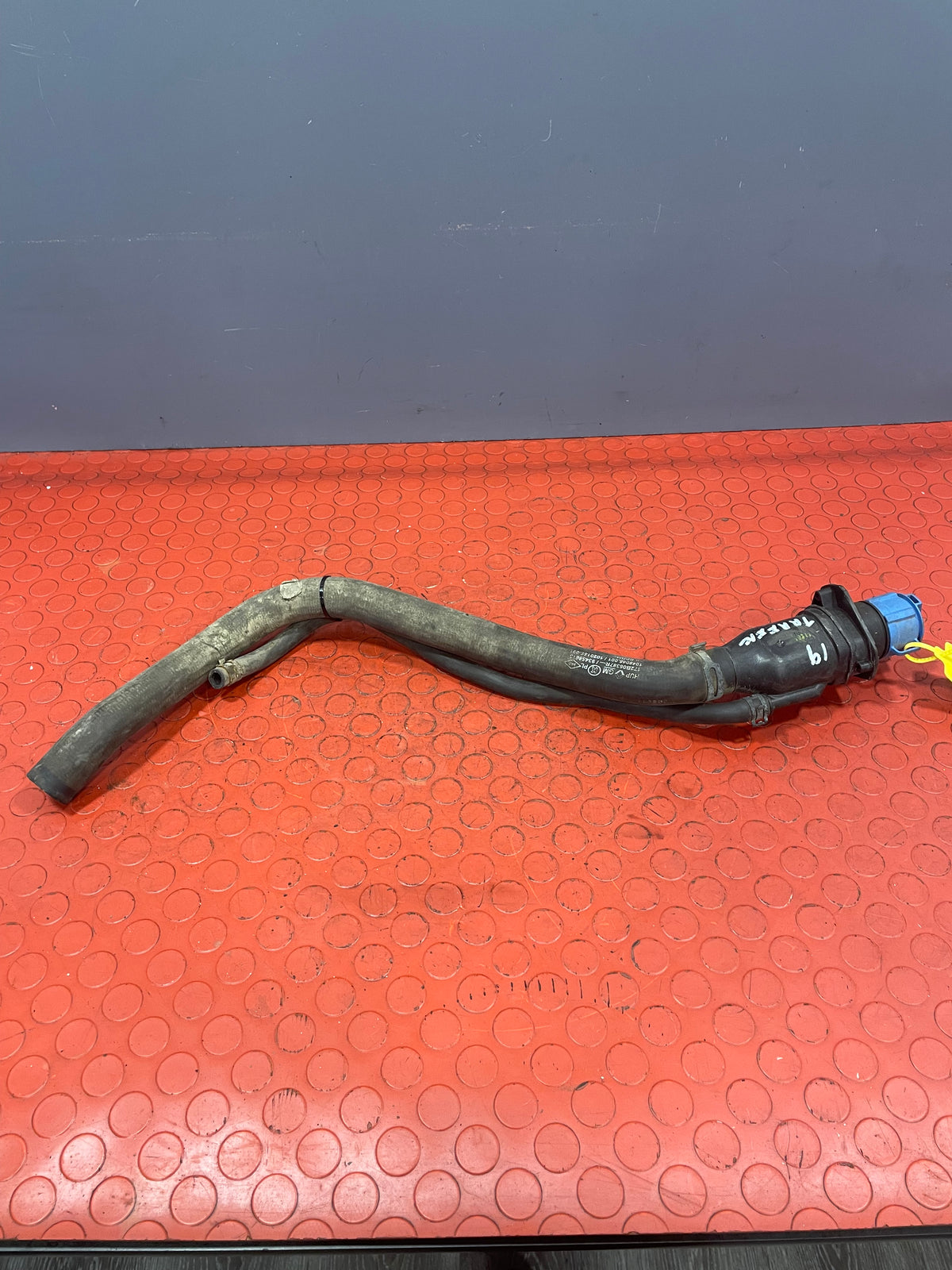 Renault Trafic/Vauxhall Vivaro ADBLUE TANK FILLER PIPE 2015-2019 MK3 1.6 P/N 93458613 - 1