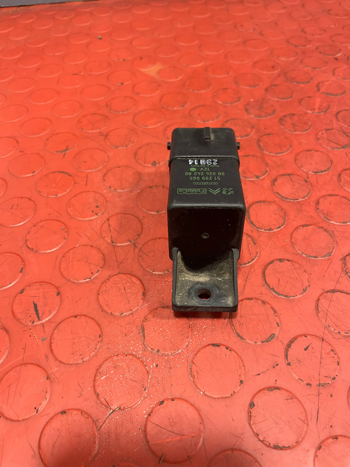 Citroen Berlingo/Peugeot Partner GLOW PLUG RELAY (8Pin) 2012-2018 P/N 9802424080