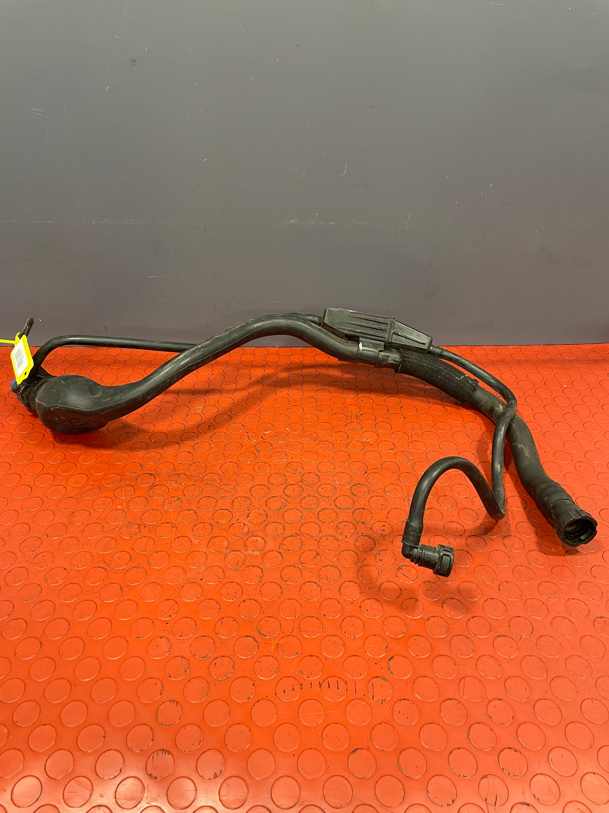 Citroen Berlingo/Peugeot Partner/Vauxhall Combo/Toyota Proace City ADBLUE FILLER PIPE 2019-2023 P/N 9815705980