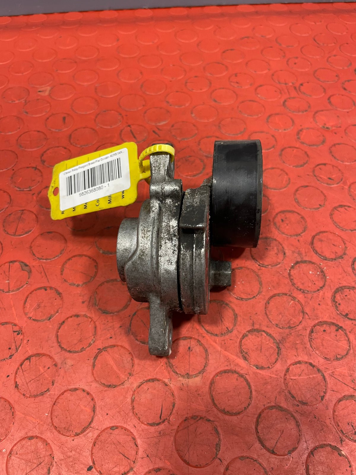 Citroen Relay/Peugeot Boxer/Fiat Ducato AUXILIARY BELT TENSIONER 2.0 2008-2019 P/N 9826368080 - 1