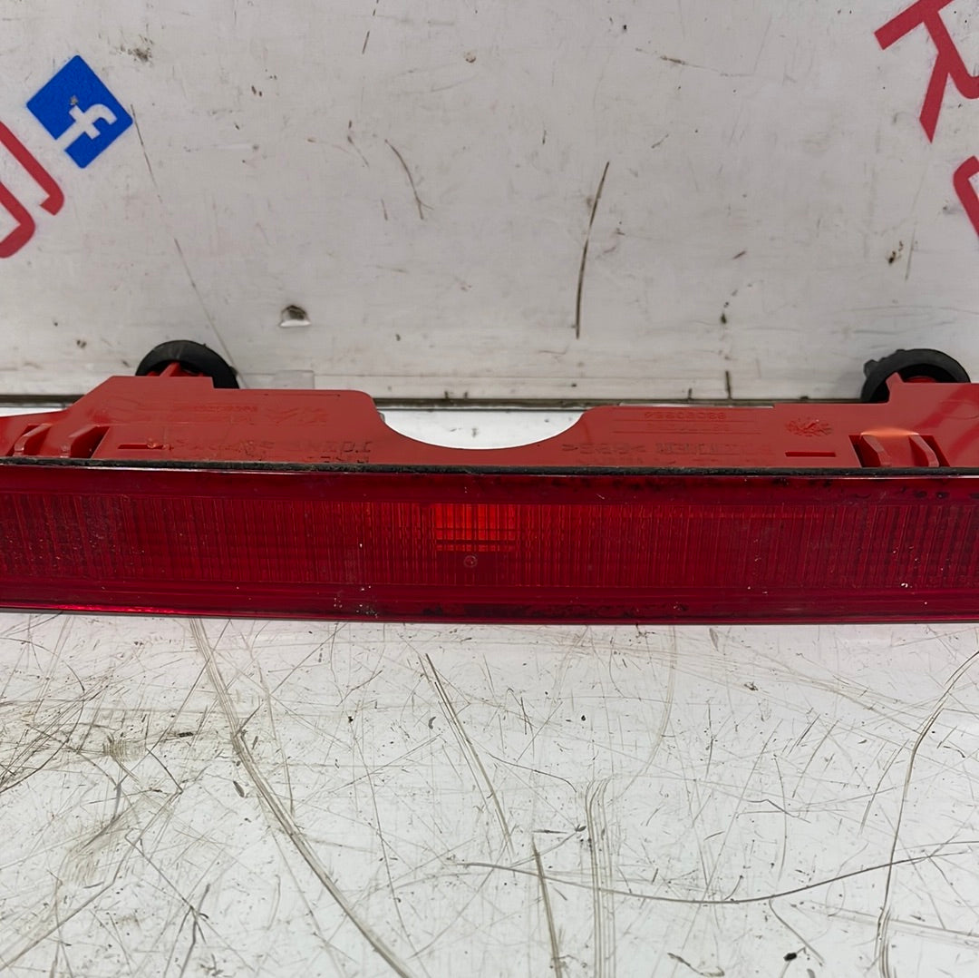 Peugeot Partner/Citroen Berlingo UPPER BRAKE LIGHT (NO BULB HOLDER) 2008-2018 P/N 9682830180