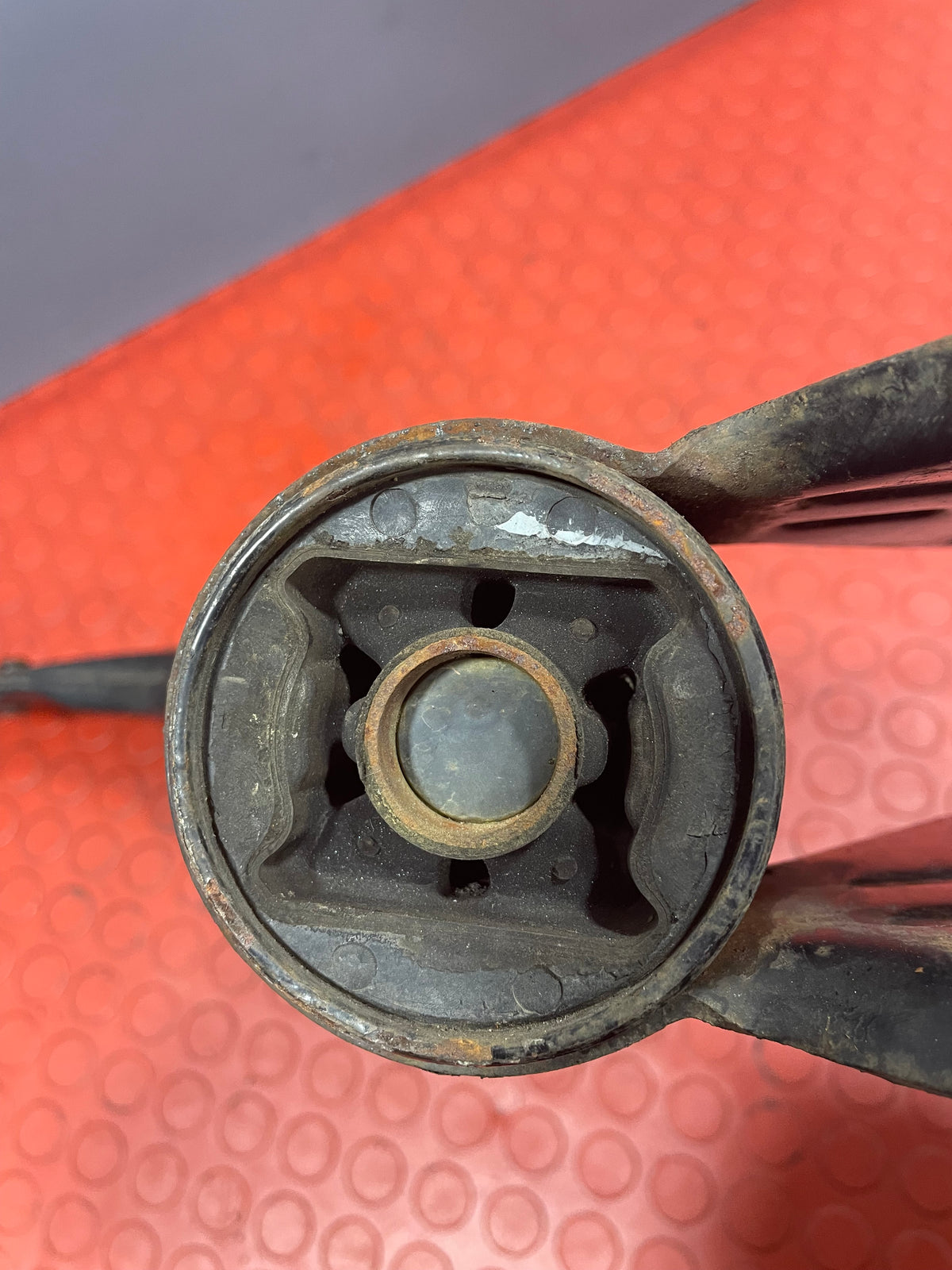 Ford Transit Connect FRONT WISHBONE Drivers Side 2014 (Damaged Ball Joint Rubber) P/N DV613C339AB