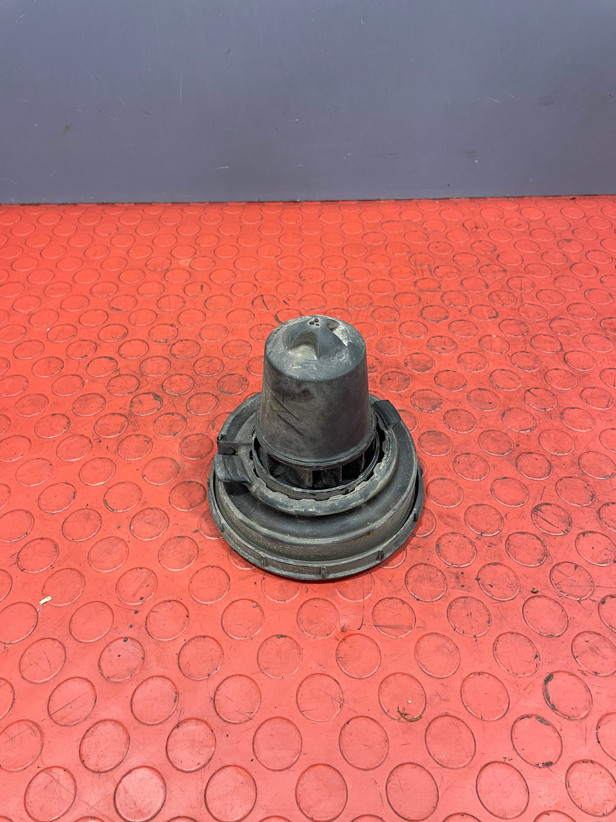 Citroen Berlingo/Peugeot Partner REAR BUMP STOP REAR SPRING TOP 2016-2024 P/N 9831086380