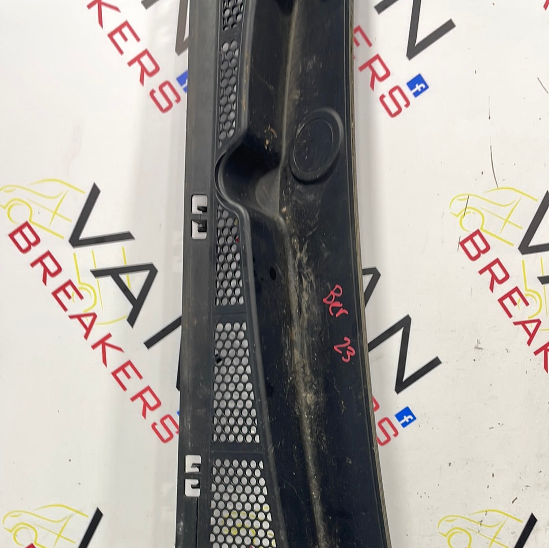 Citroen Berlingo/Peugeot Partner/Vauxhall Combo/Toyota Proace City SCUTTLE PANEL Passenger Side 2018-2025 P/N 9816567880