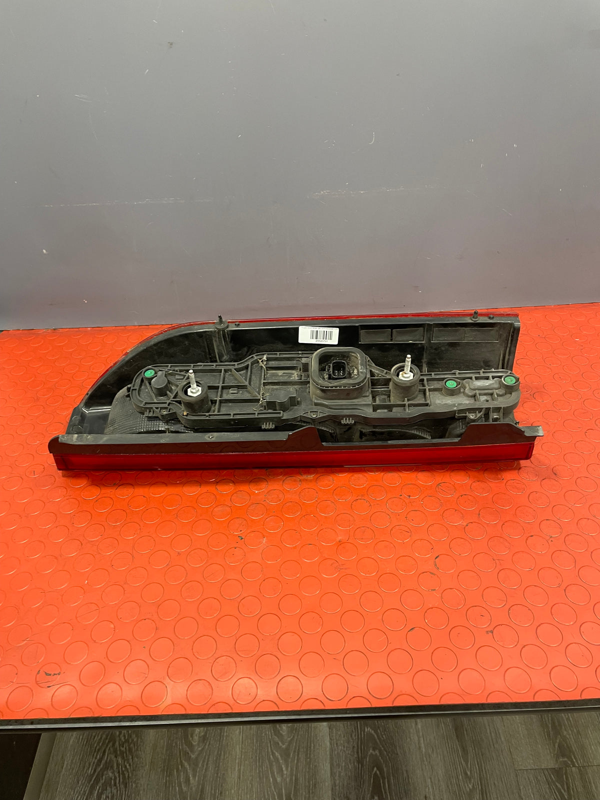 Peugeot Boxer REAR TAILLIGHT ASSEMBLY 2016-2019 Passenger side (Cracked lens) P/N 20620751