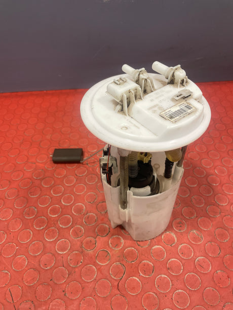 Renault Trafic MK3/Vauxhall Vivaro B/Nissan NV300 FUEL SENDER UNIT/FUEL PUMP 1.6 2014-2025 P/N 172021036R