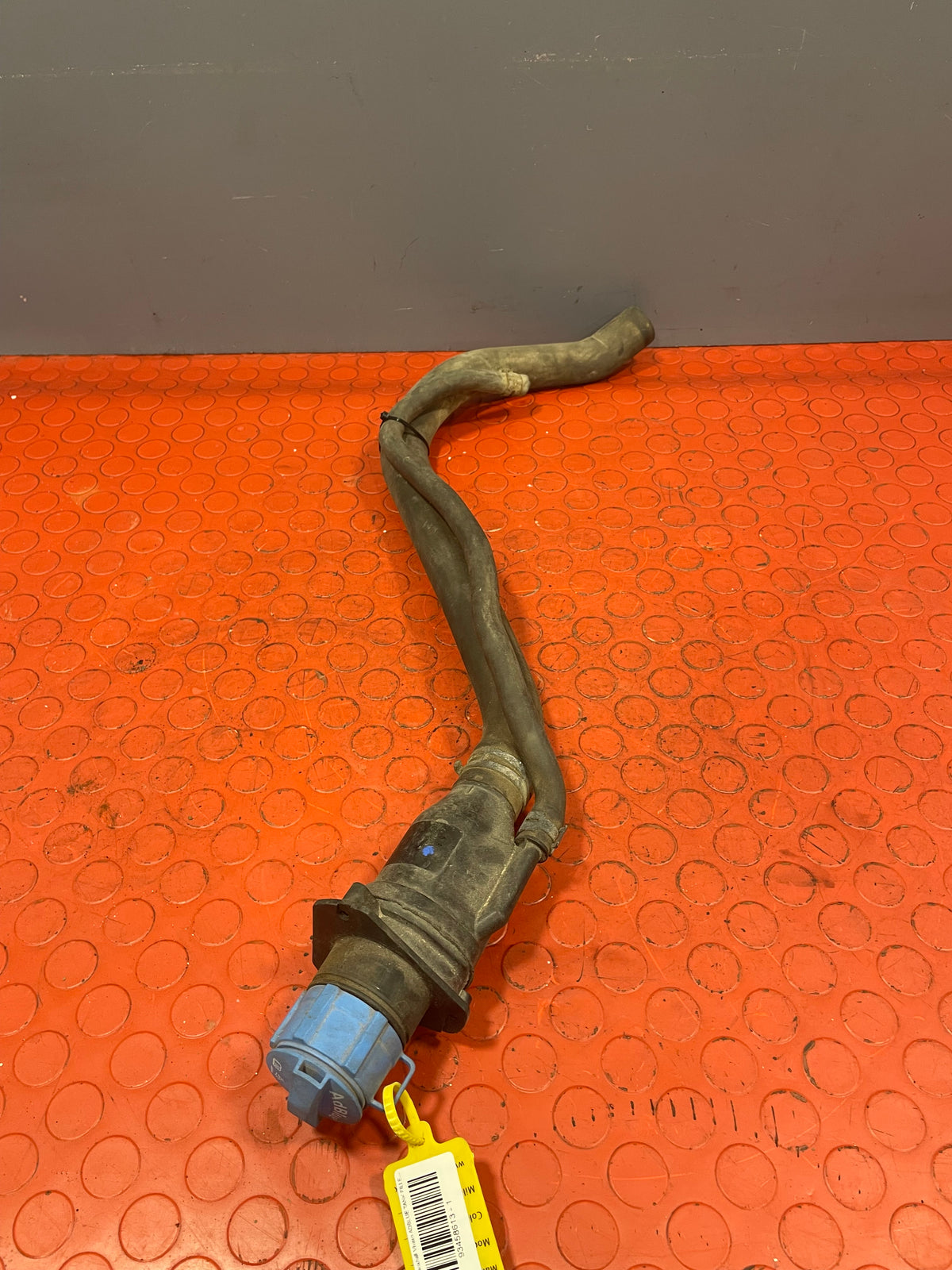 Renault Trafic/Vauxhall Vivaro ADBLUE TANK FILLER PIPE 2015-2019 MK3 1.6 P/N 93458613 - 1