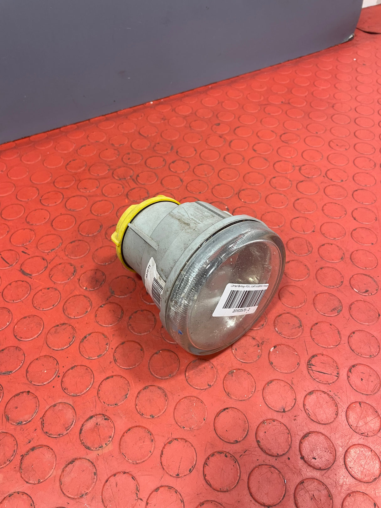 Citroen Berlingo FOG LIGHT ASSEMBLY Passenger Side 2008-2011 P/N 20103579 - 2