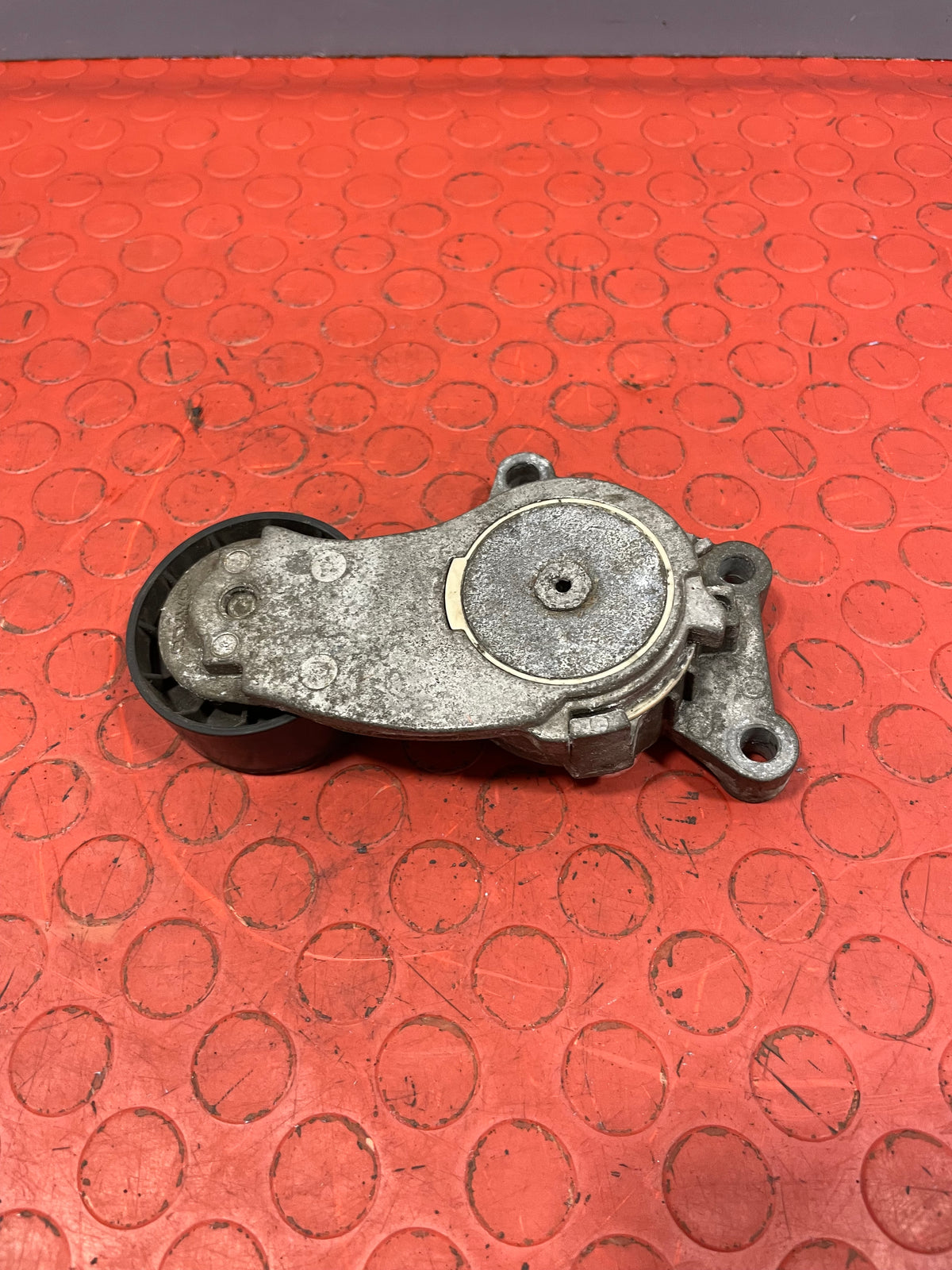 Ford Peugeot Citroen FAN BELT TENSIONER PULLEY 1.6L 2011-2018 P/N 846143