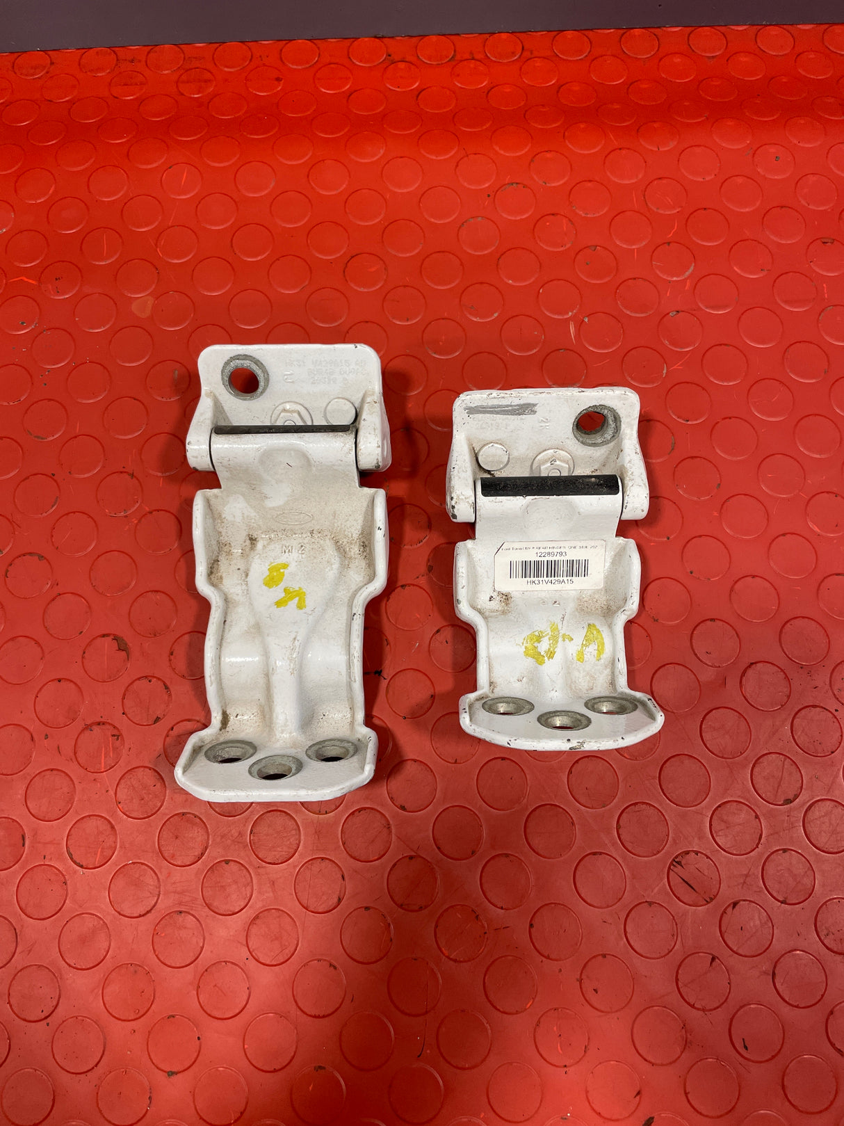 Ford Transit MK8 REAR DOOR HINGES Upper and Lower Pair White 2016-2023 P/N HK31V429A15