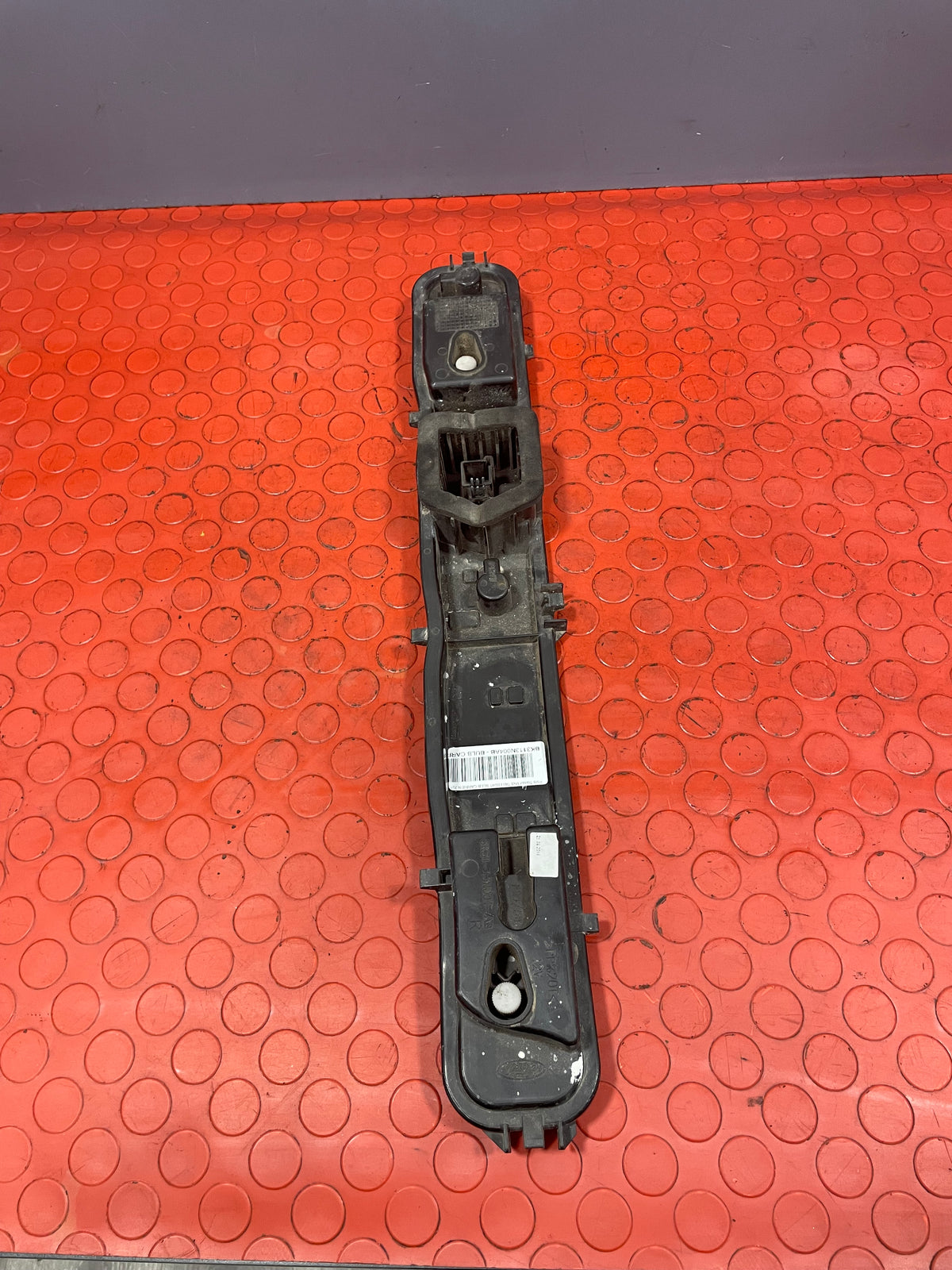 Ford Transit Mk8 TAILLIGHT BULB CARRIER Drivers Side 2013-2016 P/N BK3113NOO4AB