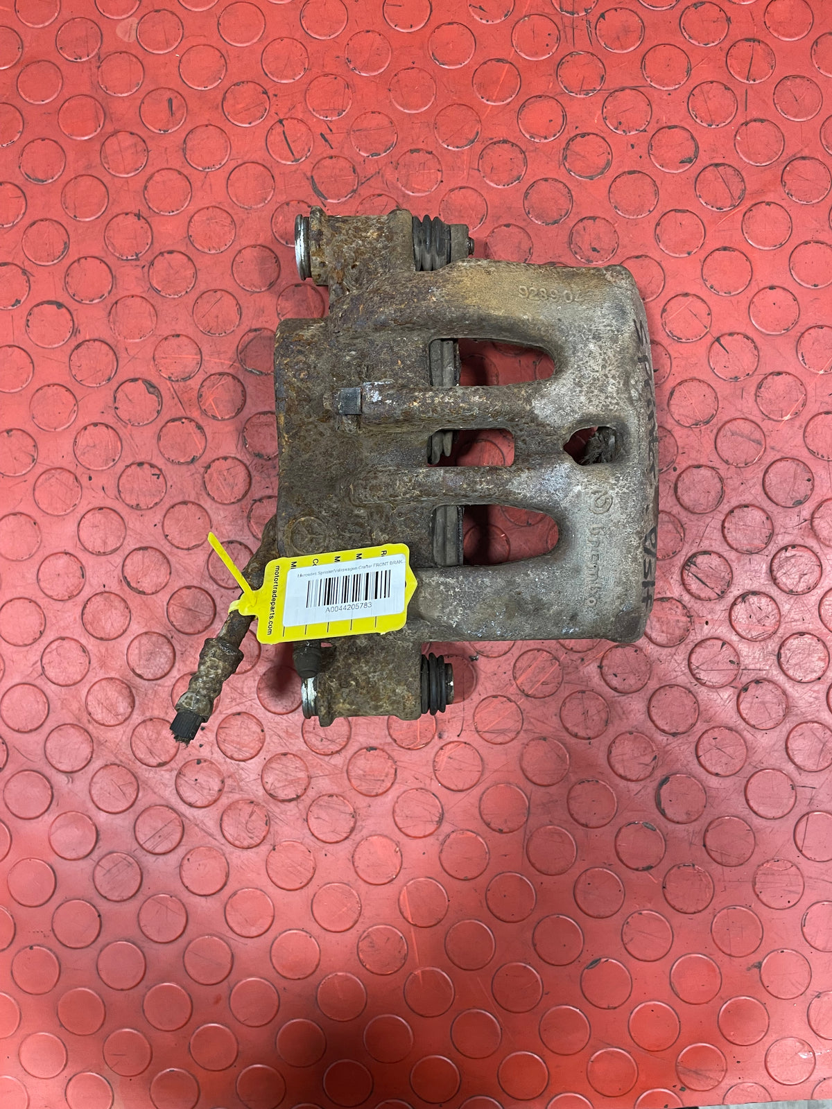 Mercedes Sprinter/Volkswagen Crafter FRONT BRAKE CALIPER Passenger Side BREMBO P/N A0044205783