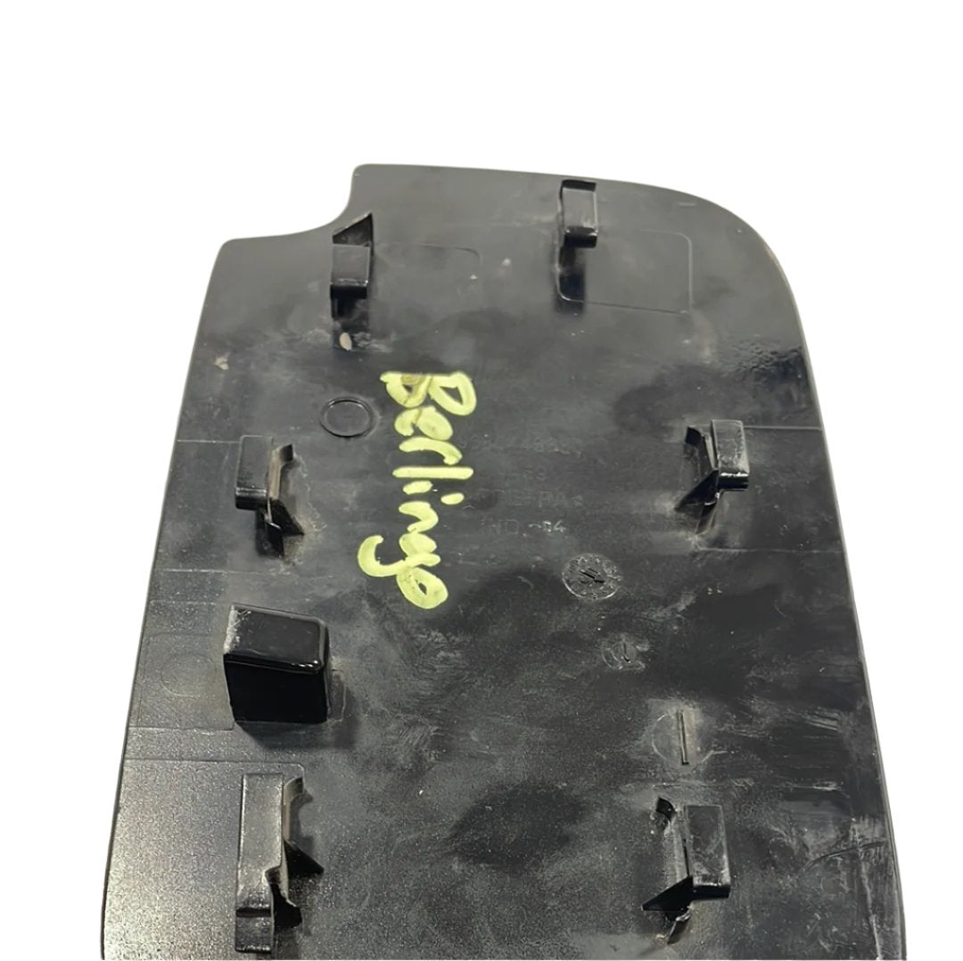 Citroen Berlingo/Peugeot Partner FUEL FLAP COVER/FUEL DOOR COVER (BLACK) 2008-2018 P/N 9680449680 - 1