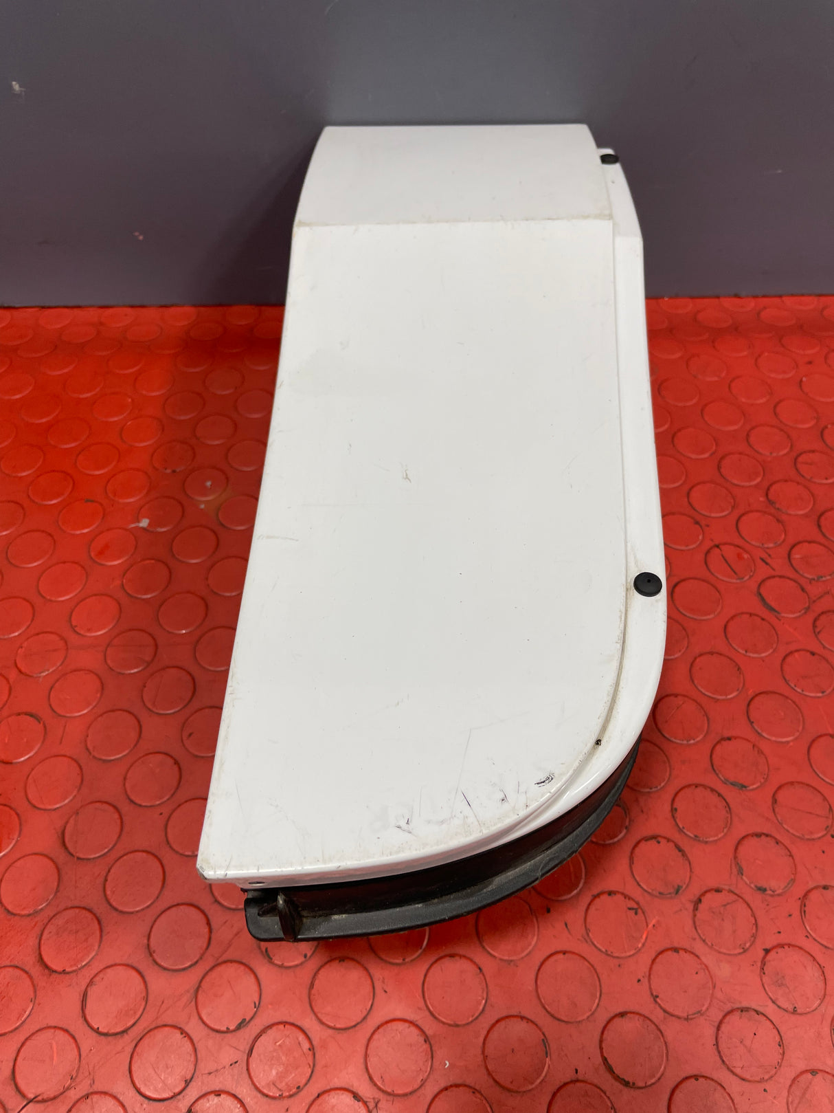 Mercedes Benz Sprinter COMPLETE FUEL FILLER CAP COVER & HOUSING (White) P/N D4010021