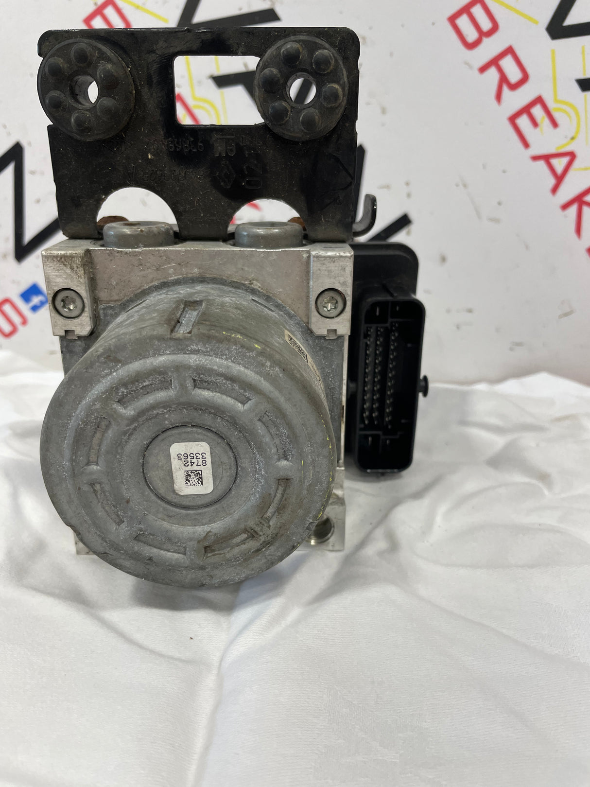 Renault Trafic/ Vauxhall Vivaro ABS PUMP 1.6 DCI 2014-2017 P/N 476601418R