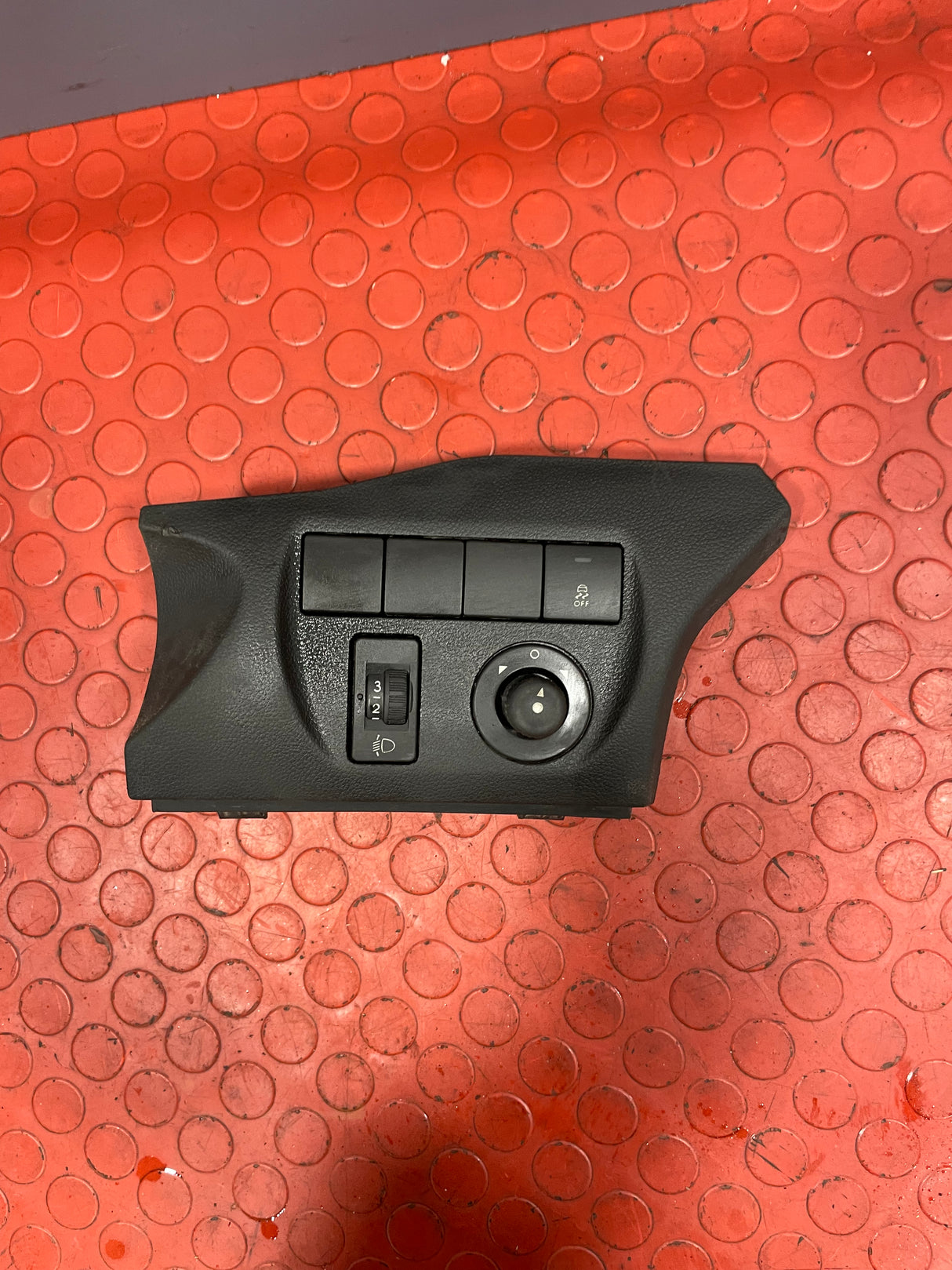 Citroen Berlingo/Peugeot Partner INTERIOR PANEL W/SWITCHES 2008-2018 P/N 9675113977