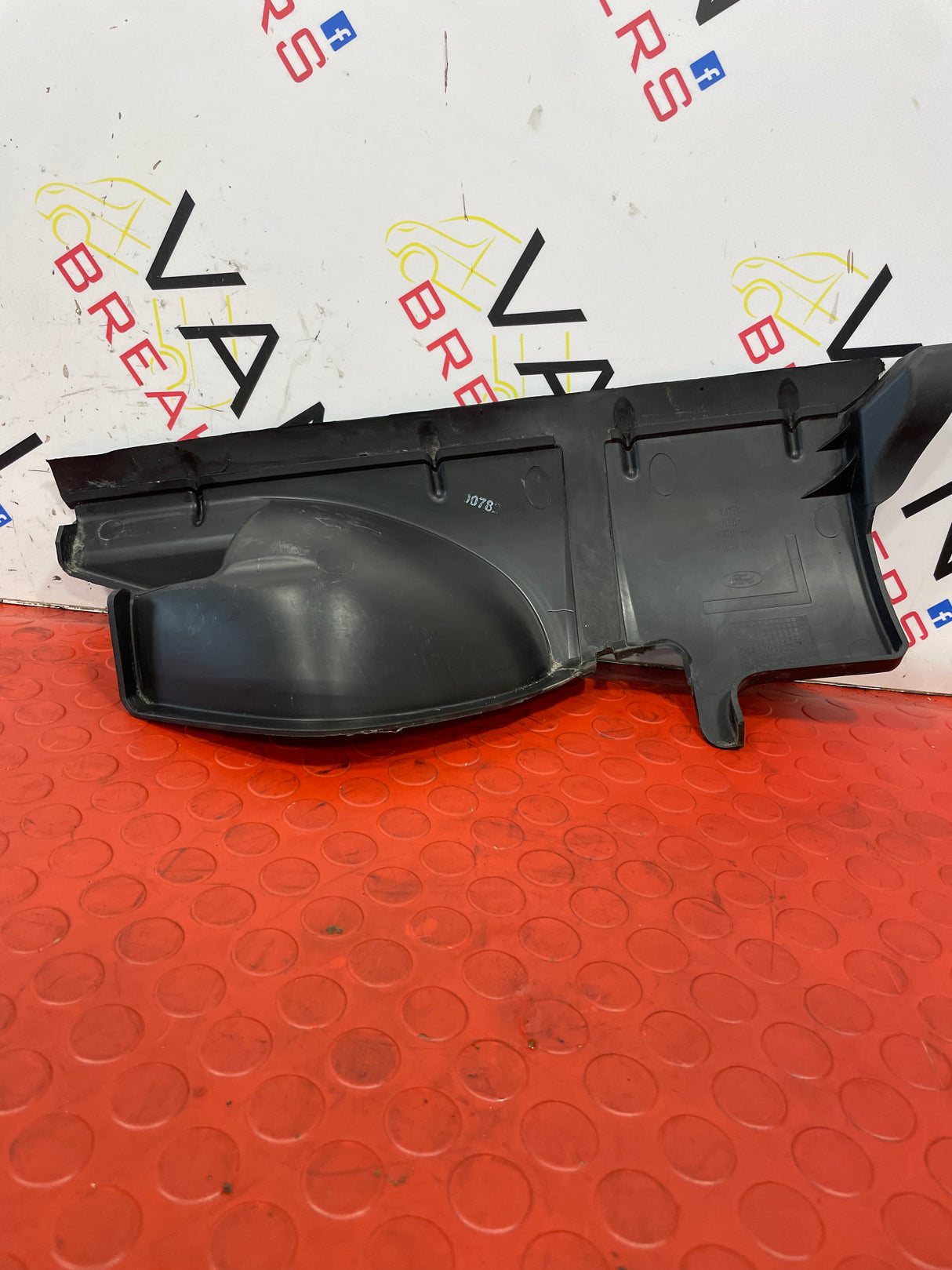 Ford Transit Mk8 RADIATOR AIR DEFLECTOR PASSENGER'S 2.0 RWD 2016-2023 P/N BK31V8311AA