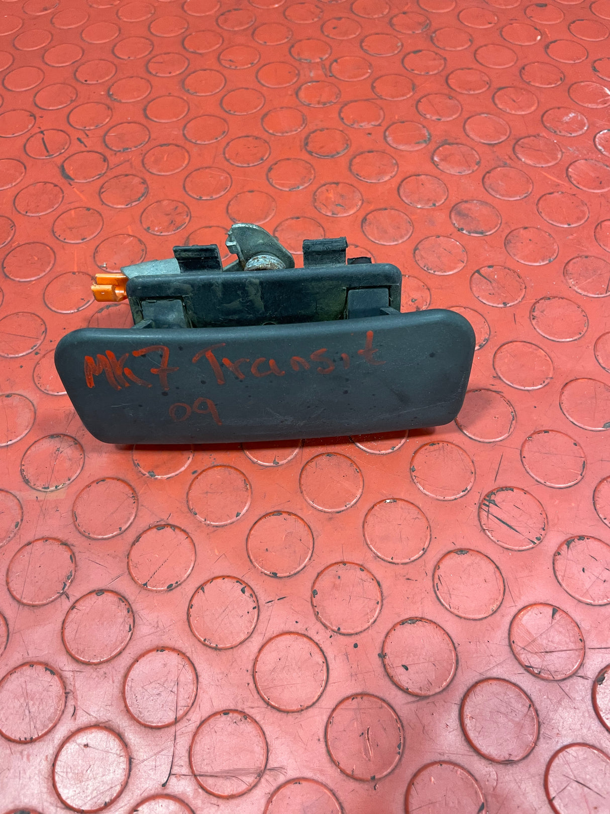 Ford Transit MK7 OUTER SLIDING DOOR HANDLE N/S 2008-2013 P/N YC15V26601