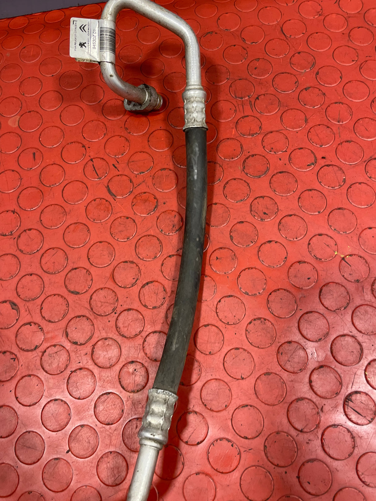 Citroen Berlingo/Peugeot Partner/Vauxhall Combo/Toyota Proace City AIR CONDITIONING PIPE 1.6/1.5 2019-2024 P/N 9822433480 - 2