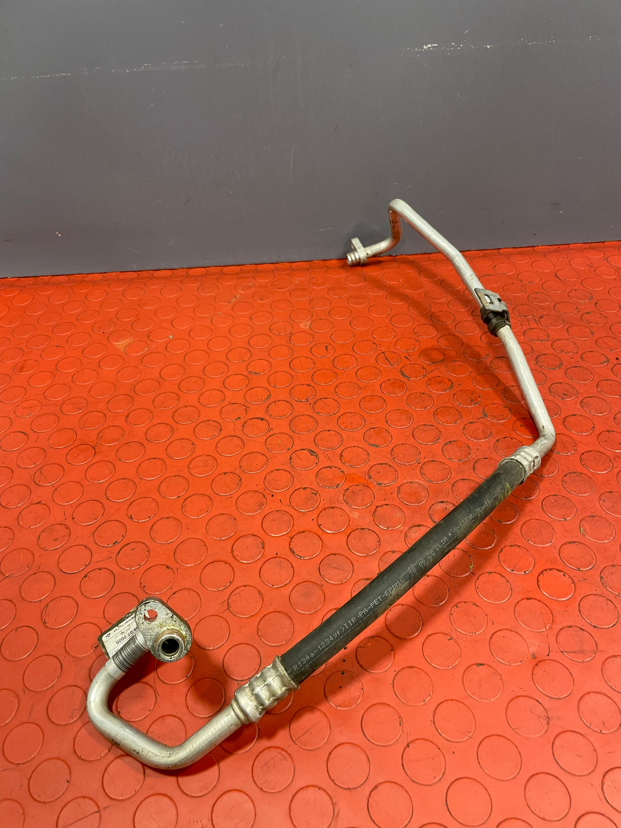Citroen Berlingo/Peugeot Partner/Vauxhall Combo/Toyota Proace City AIR CONDITIONING PIPE 1.6/1.5 2019-2024 P/N 9822433480 - 2
