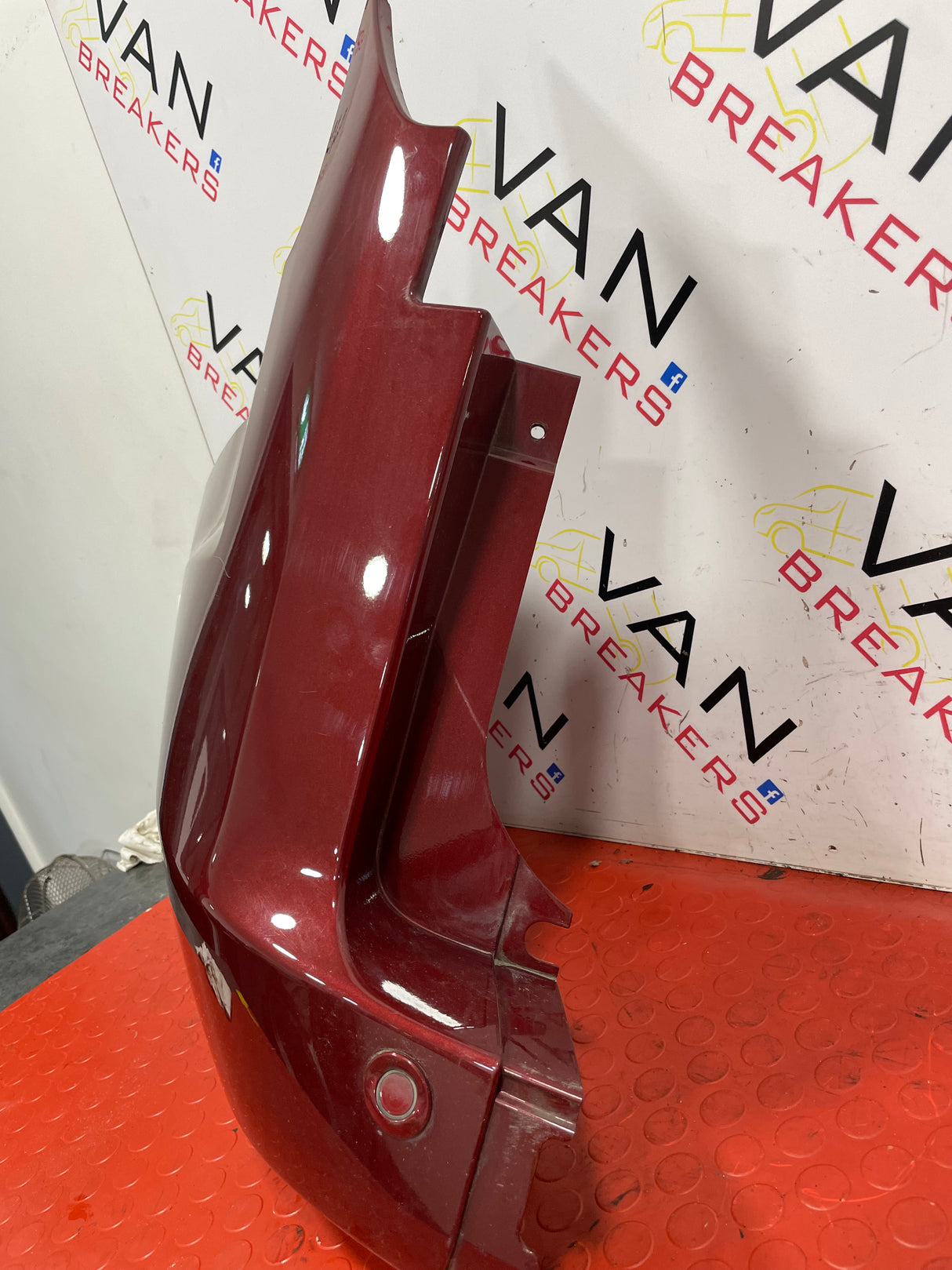 Ford Transit Custom PASSENGER SIDE BUMPER CORNER WITH PARKING SENSOR (BURGUNDY) 2013-2018   P/N JK2117927PKA