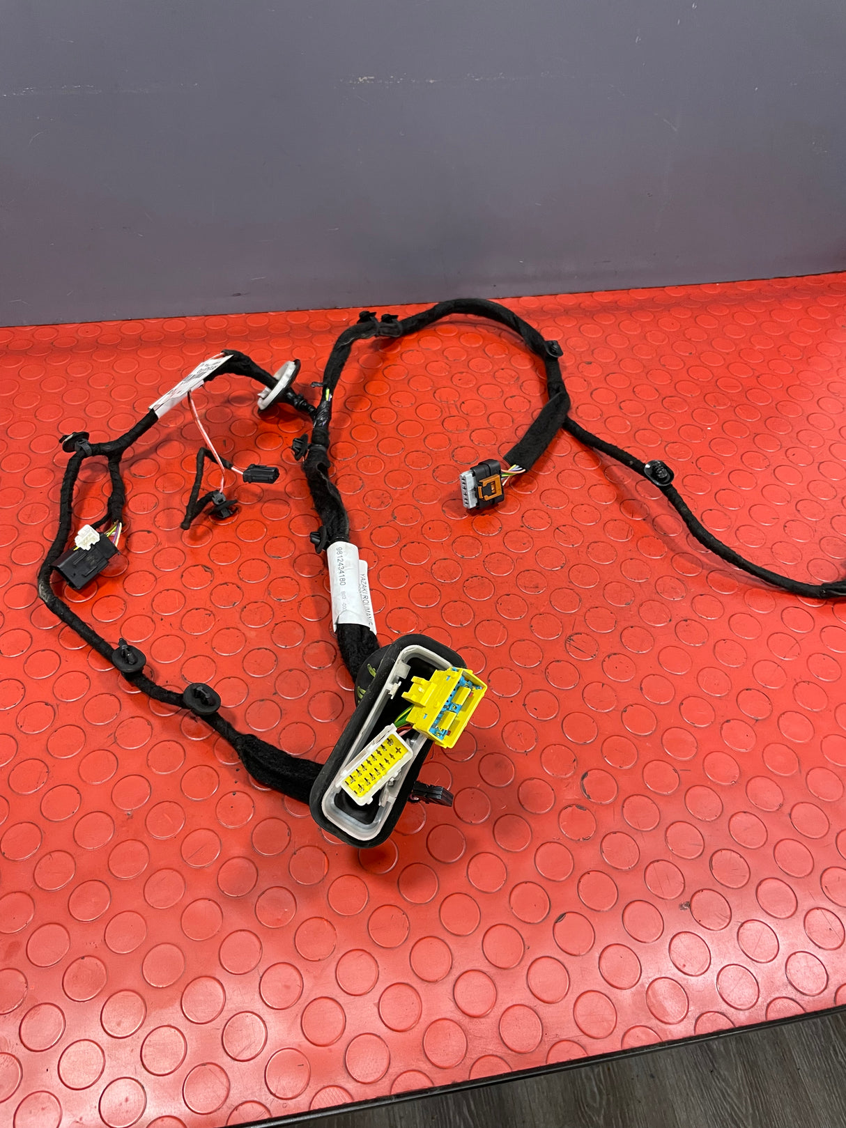 Citroen Dispatch/Peugeot Expert/Vauxhall Vivaro/Toyota Proace/Fiat Scudo DOOR WIRING LOOM Driver's Side 2019-2024 P/N 9812434180