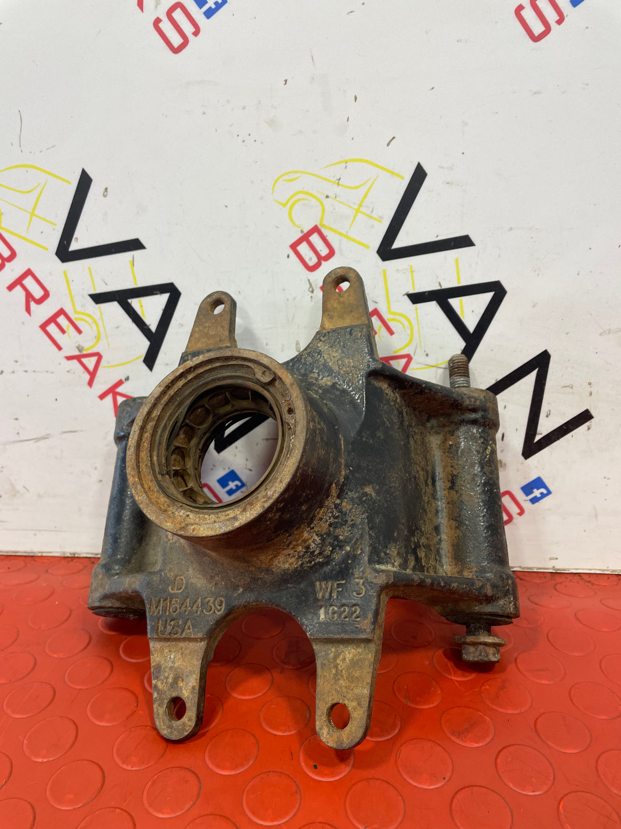 John  Deere Gator REAR D/S STUB 2014 P/N M164439