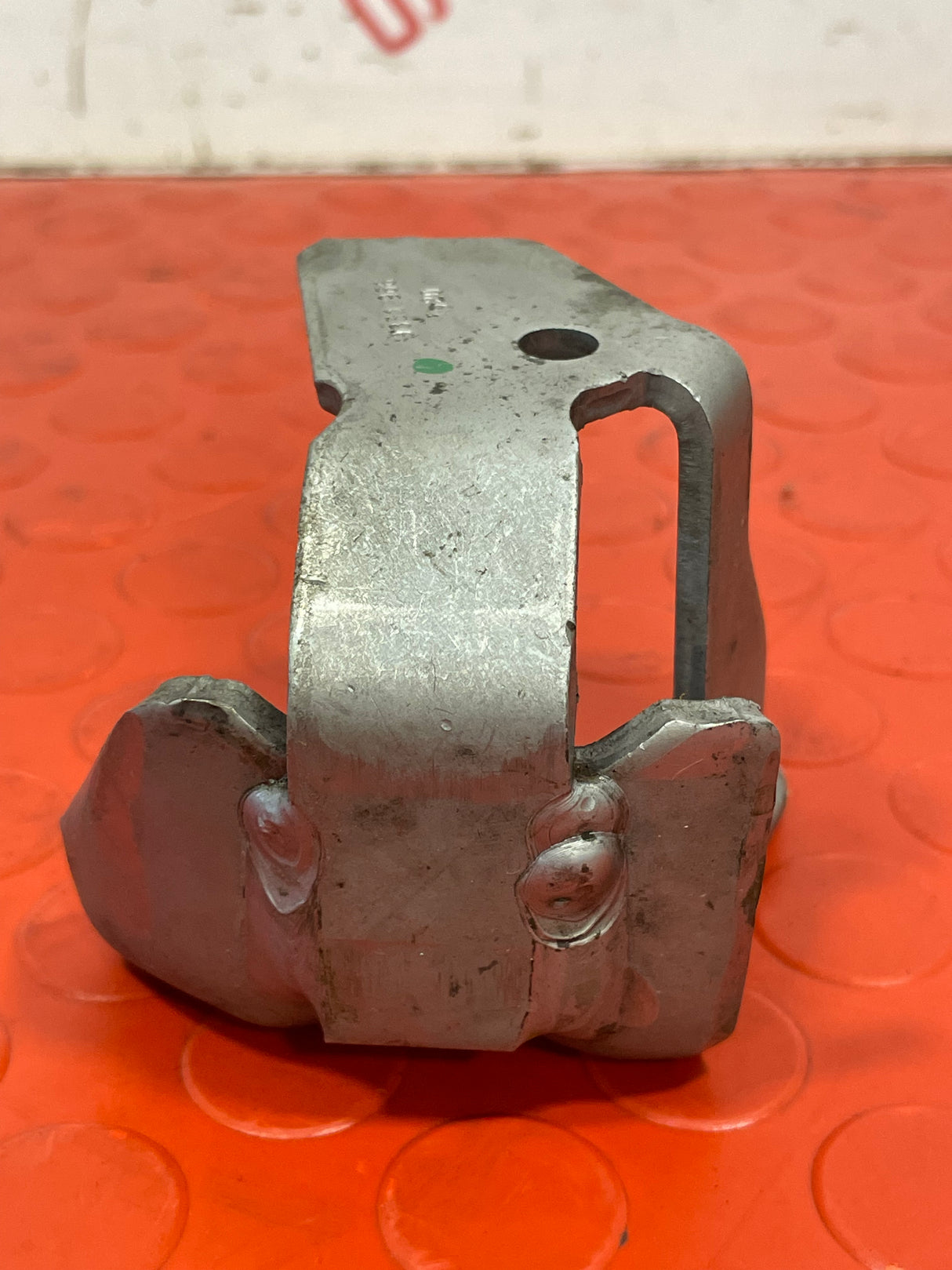 Citroen Berlingo/Peugeot Partner/Vauxhall Combo/Toyota Proace City INJECTOR PUMP BRACKET 1.5 HDI 2016-2025 P/N 98310966