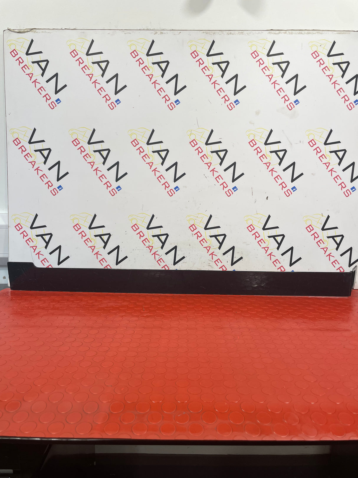 Citroen Dispatch/ Peugeot Expert/ Toyota Proace/ Vauxhall Vivaro PASSENGER SIDE SLIDING DOOR RAIL TRIM (Black) 2019-2023  P/N 9808384180