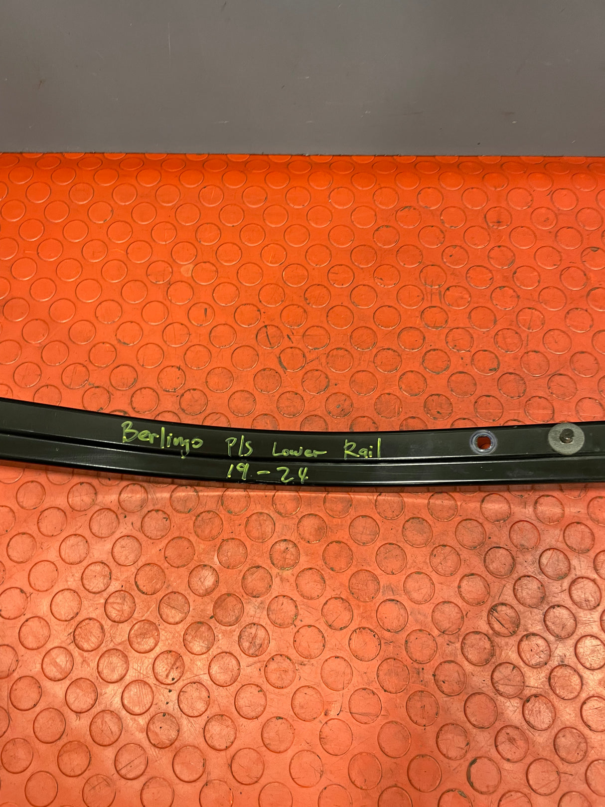 Citroen Berlingo SLIDING DOOR LOWER RAILING Passenger's Side 2019-2024 P/N 9816966680