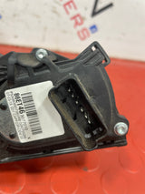Citroen Dispatch/Peugeot Expert/Vauxhall Vivaro/Toyota Proace/Fiat Scudo THROTTLE PEDAL 2016-2024 P/N 9806607380