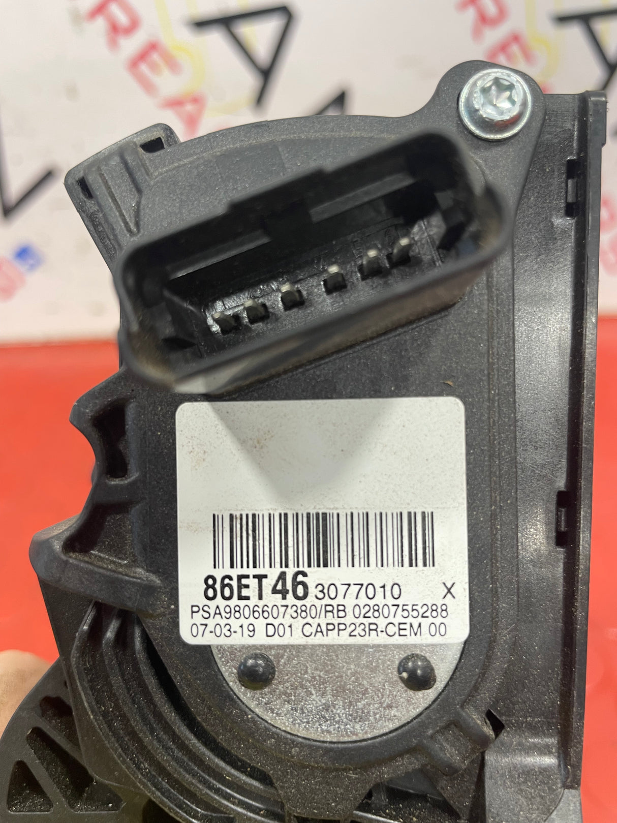 Citroen Dispatch/Peugeot Expert/Vauxhall Vivaro/Toyota Proace/Fiat Scudo THROTTLE PEDAL 2016-2024 P/N 9806607380