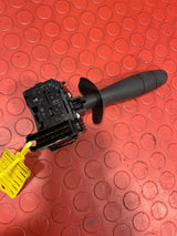 Renault Trafic/Vauxhall Vivaro WINDSHIELD WIPERS CONTROL SWITCH LEVER 2001-2014 P/N 91167047E - 1
