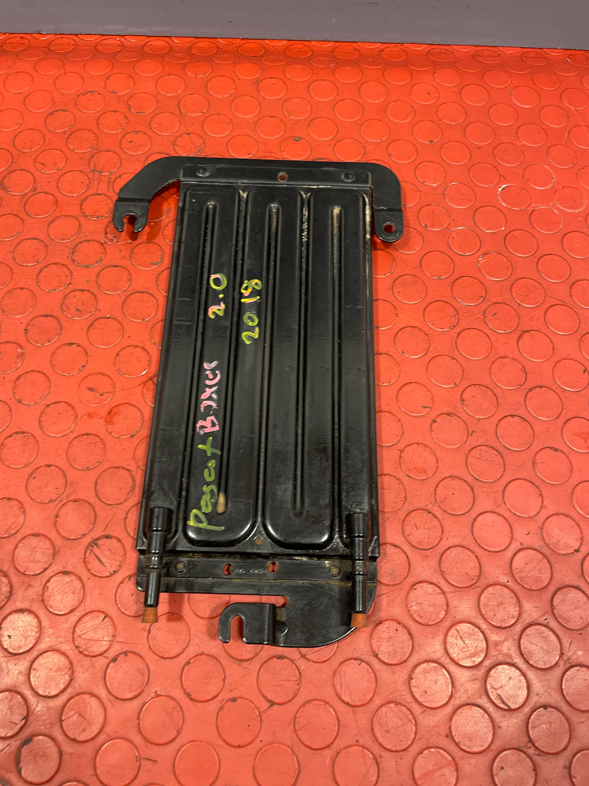 Renault Trafic/Vauxhall Vivaro/Nissan NV300 FUEL COOLER  2014-2019  P/N 175104049R / 93868458