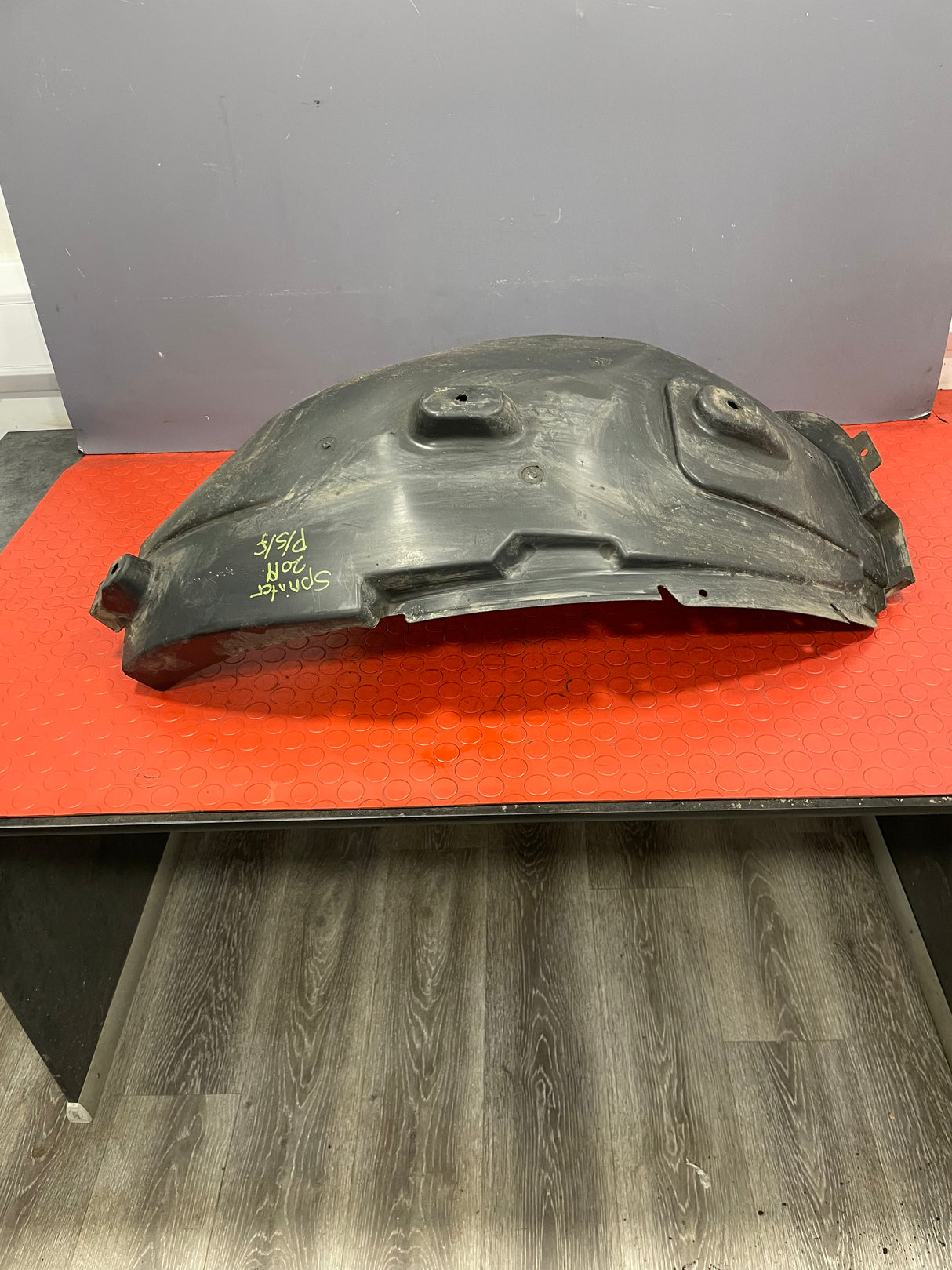 Mercedes Sprinter FRONT WHEEL ARCH Passenger's Side N/S 2019 RWD/AWD P/N A9106840200