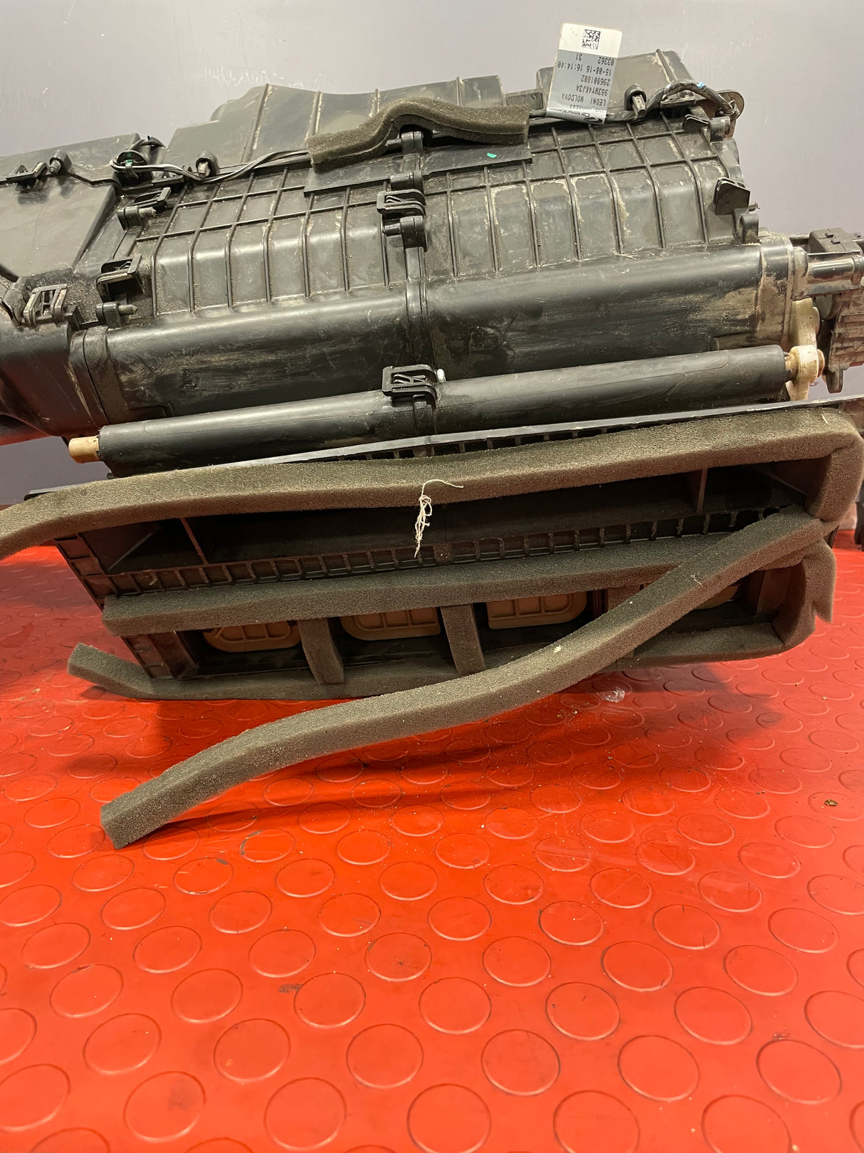 Nissan Navara Pickup D23/ HEATER MATRIX UNIT 2016 (w/ minor air pipe damage) P/N 953MY4KJ3A / 279504KJ0A