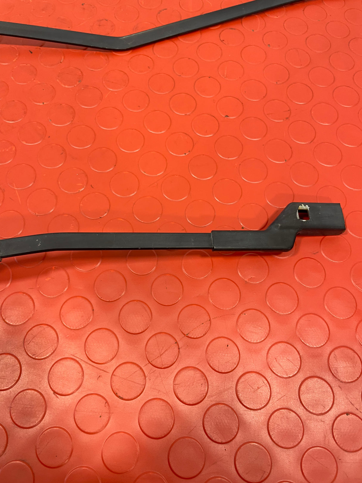Ford Transit WIPER ARM (PAIR) MK8  P/N BK3117526DE / BK3117526CD