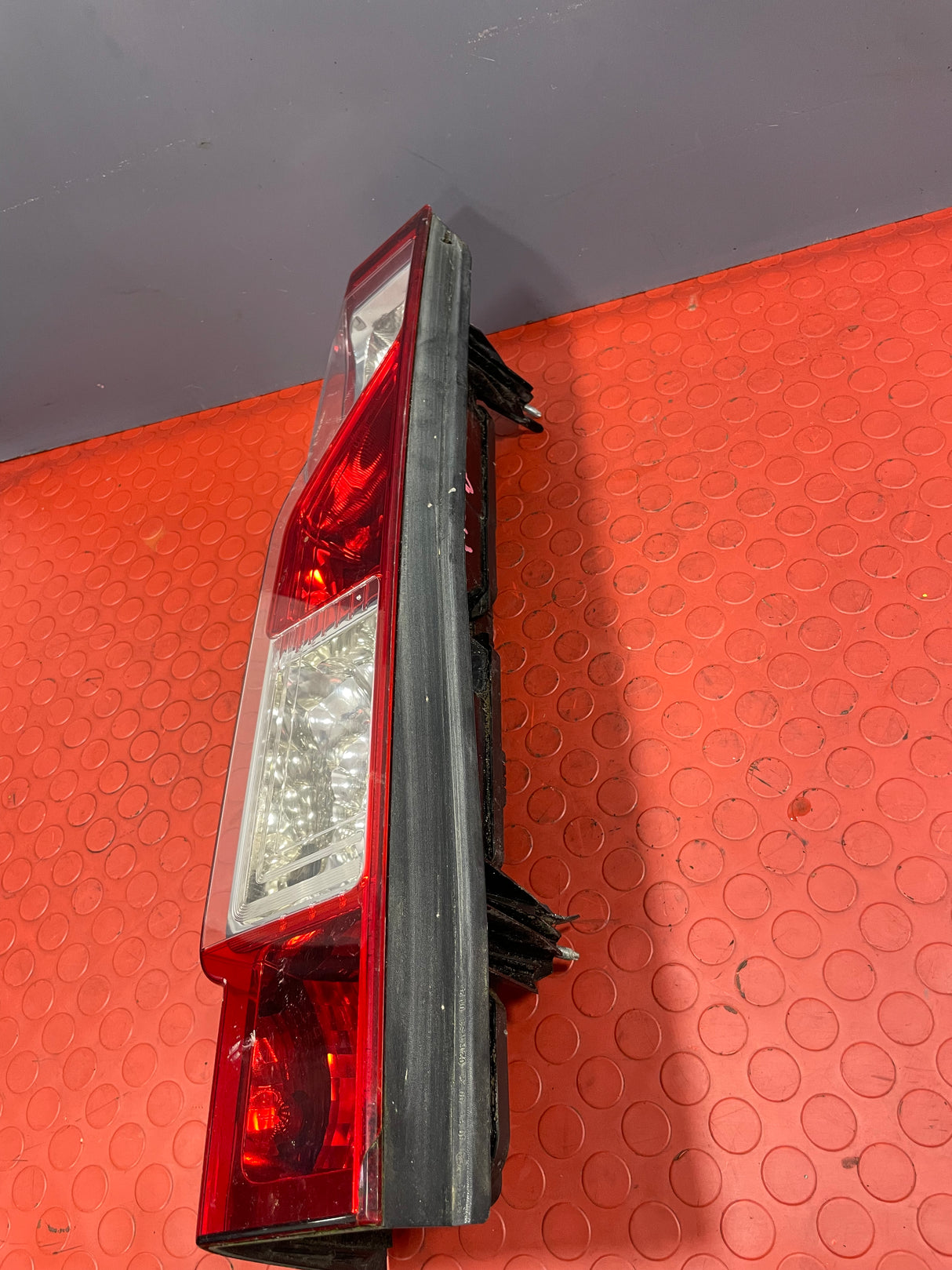 Renault Master / Vauxhall Movano REAR TAIL LIGHT LEFT PASSENGER 2010 ONWARDS 2VA01011001DS 2VA01011001